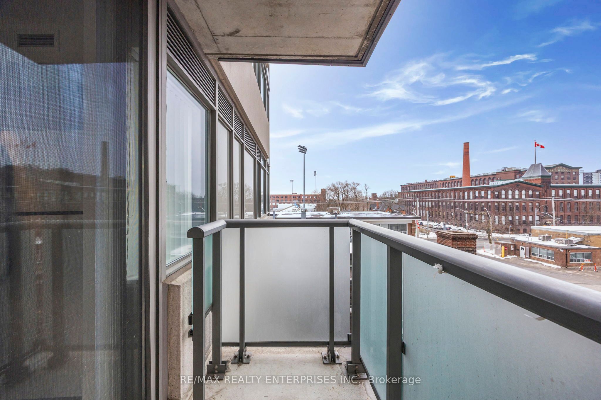 20 Joe Shuster Way 419