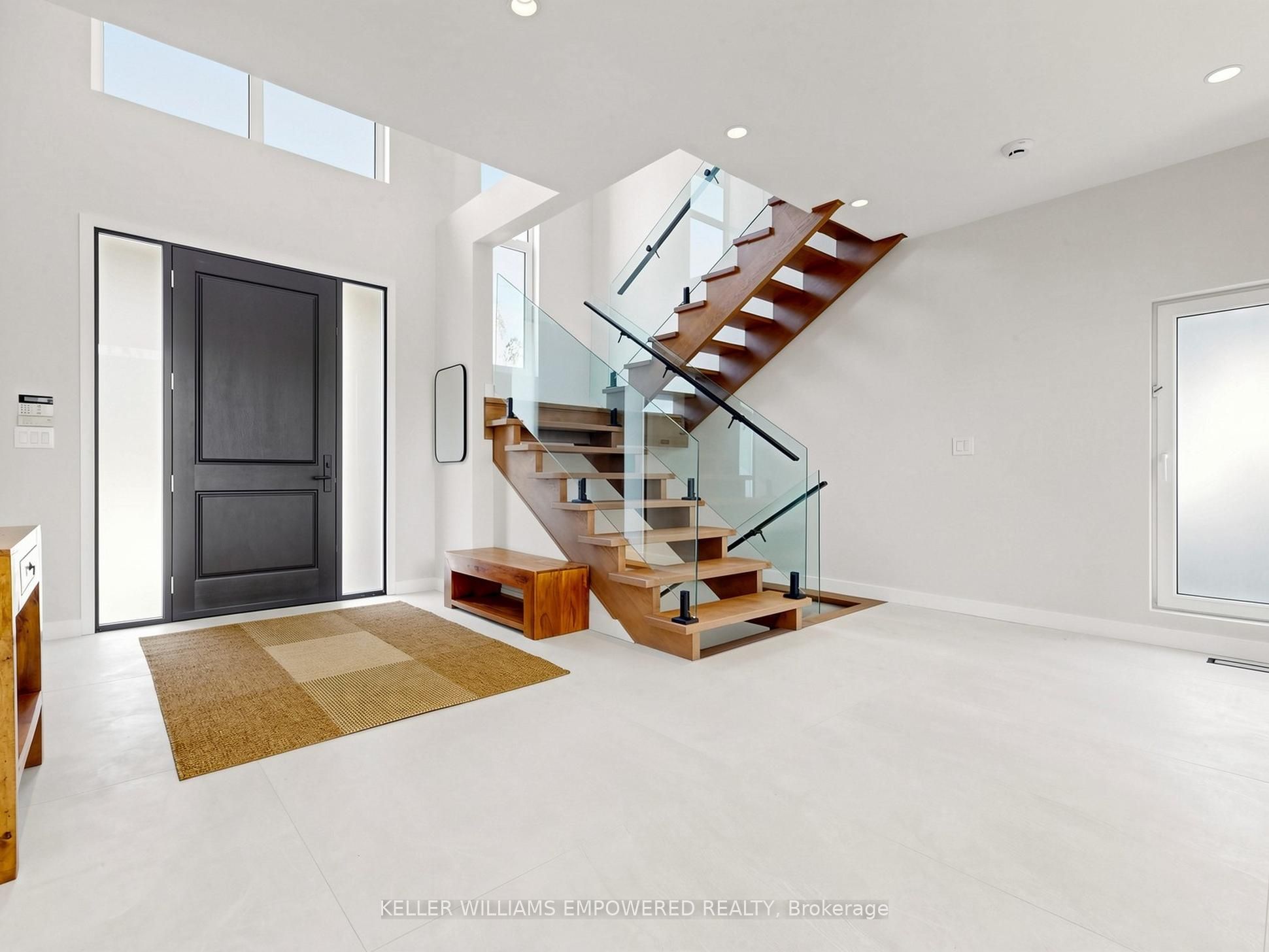 49 Fergus Avenue