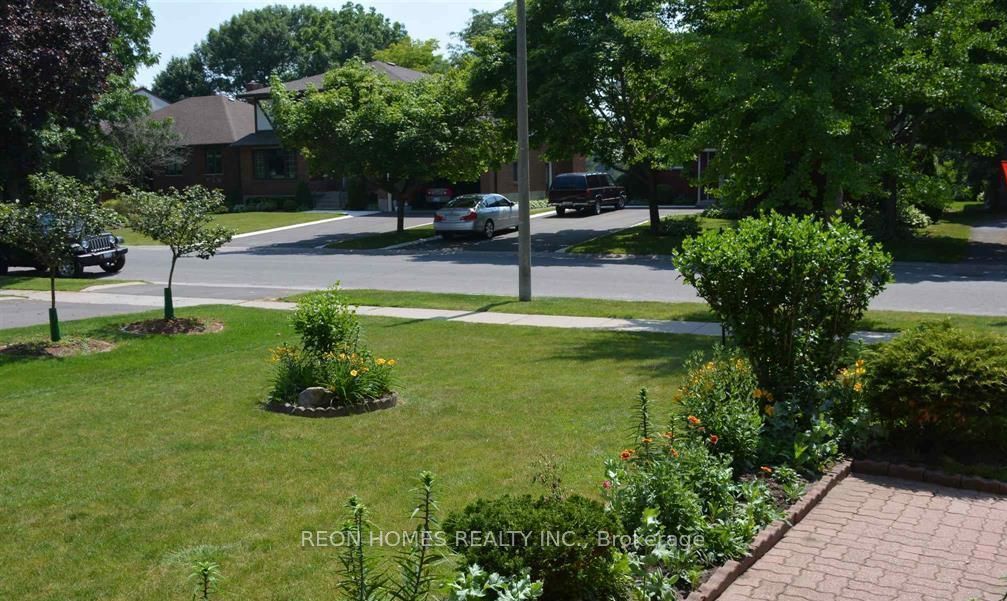 165 Country Club Drive