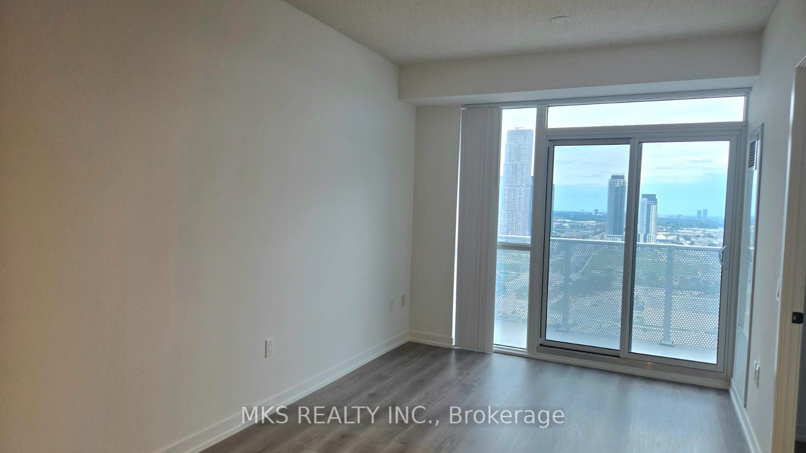 28 Interchange Way 2806
