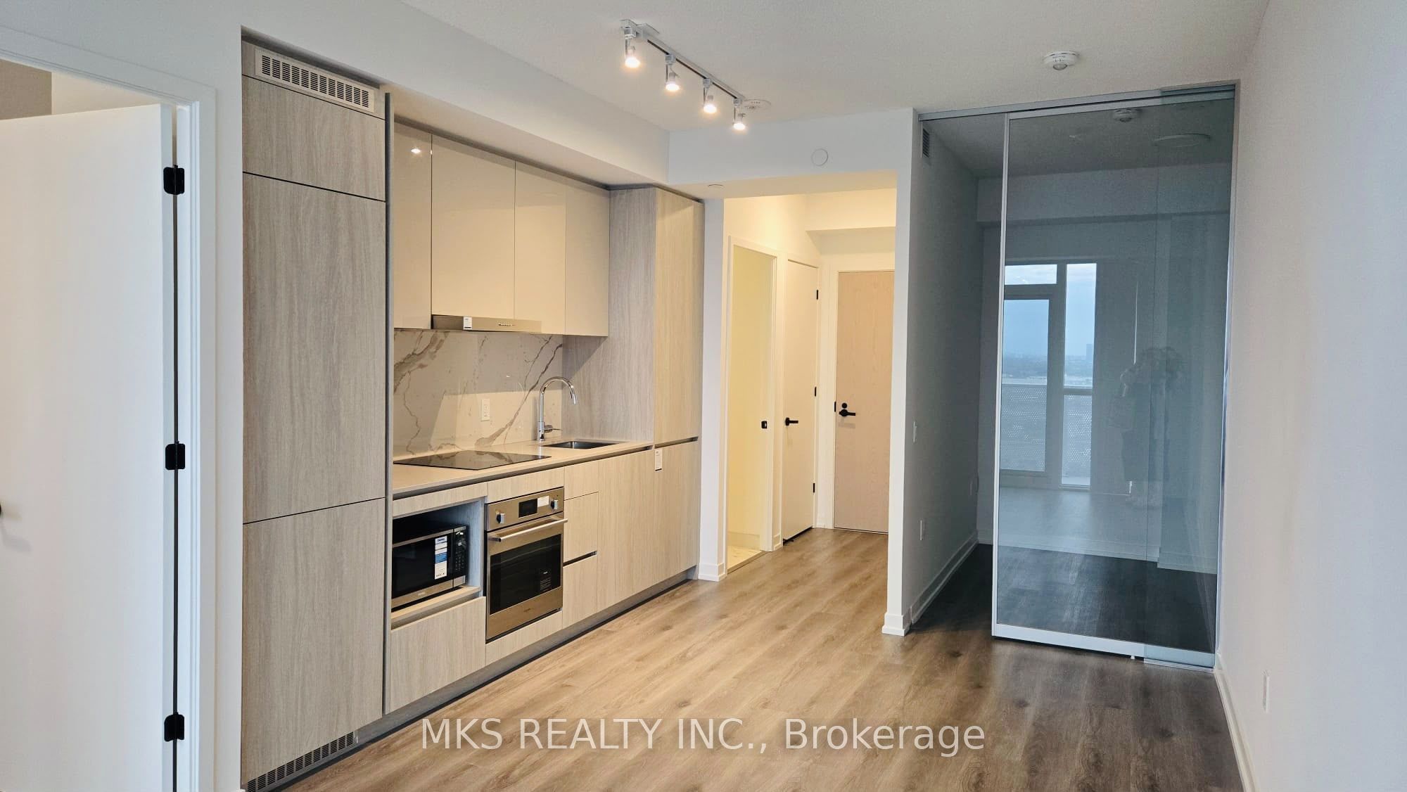 28 Interchange Way 2806