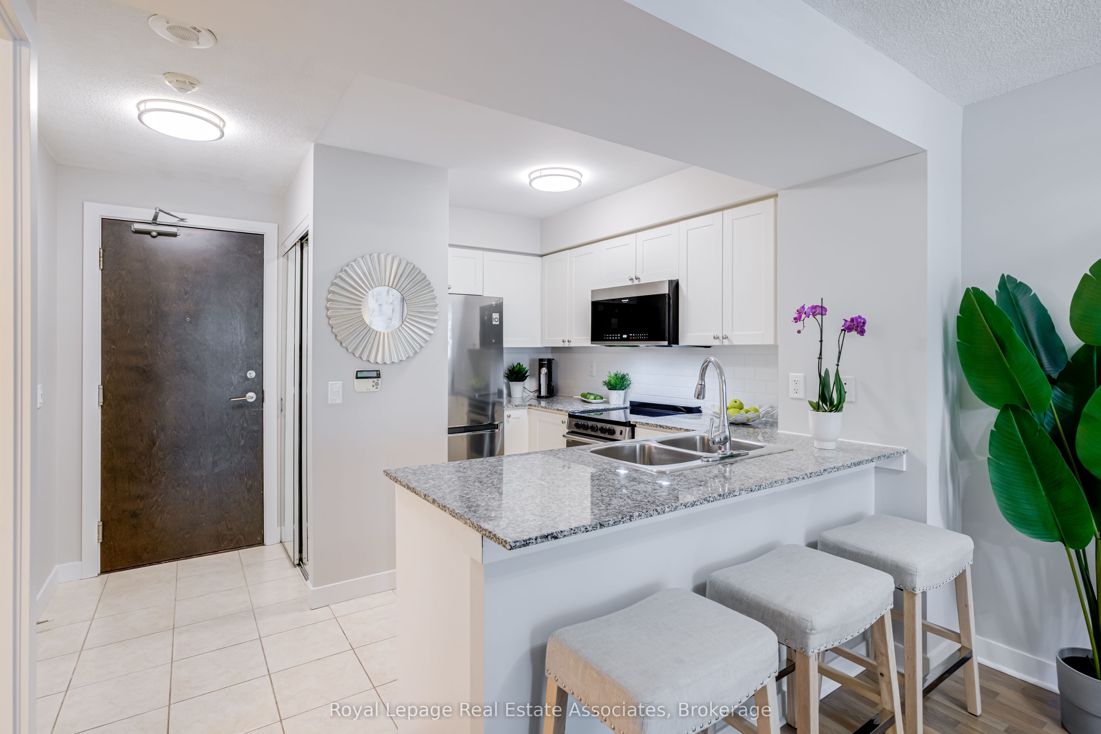 50 Lynn Williams Street 1002