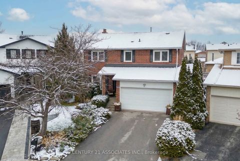 1324 Quinpool Court Mississauga ON L5C 4J3