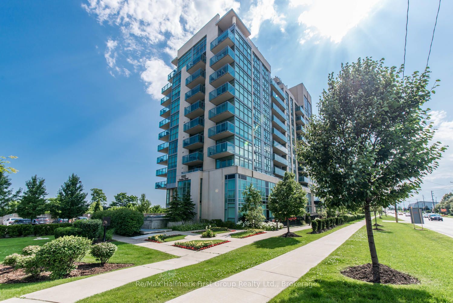 1600 Charles Street 302