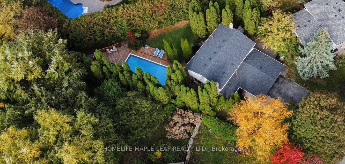 20 Brookfield Court
