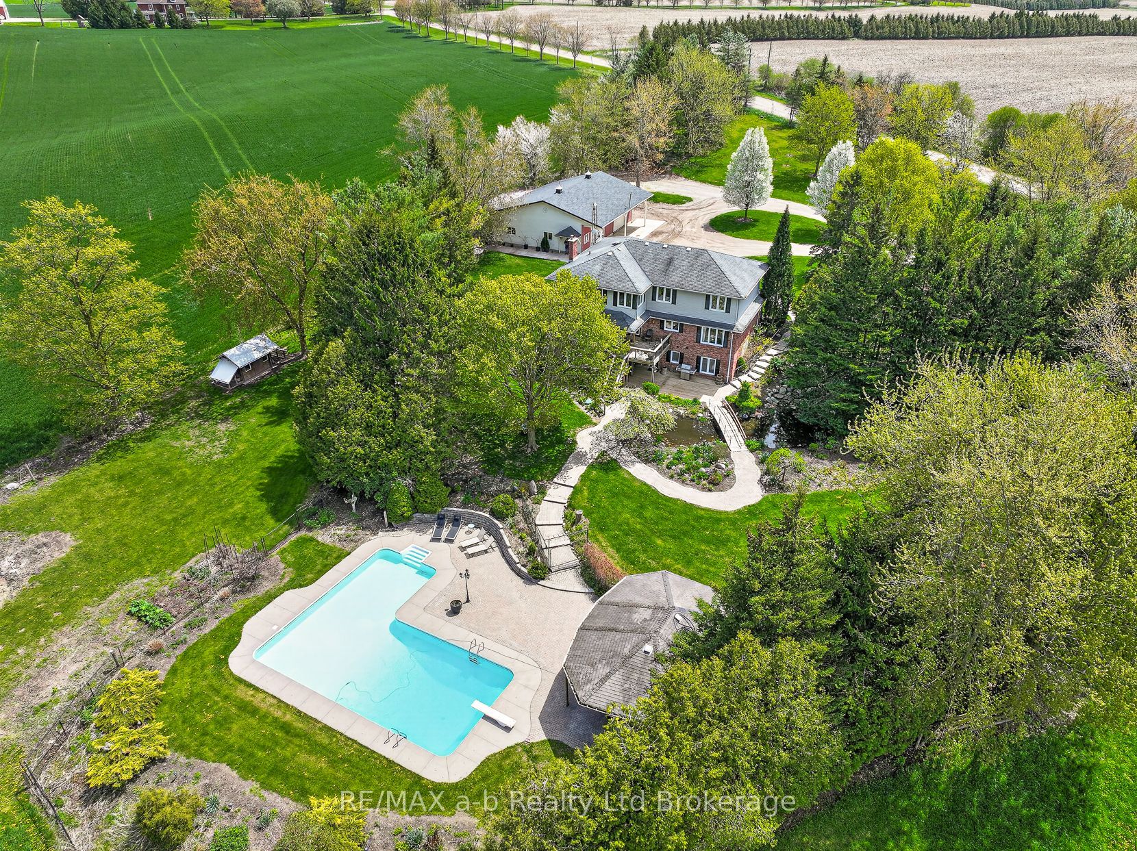 403745 Union Road