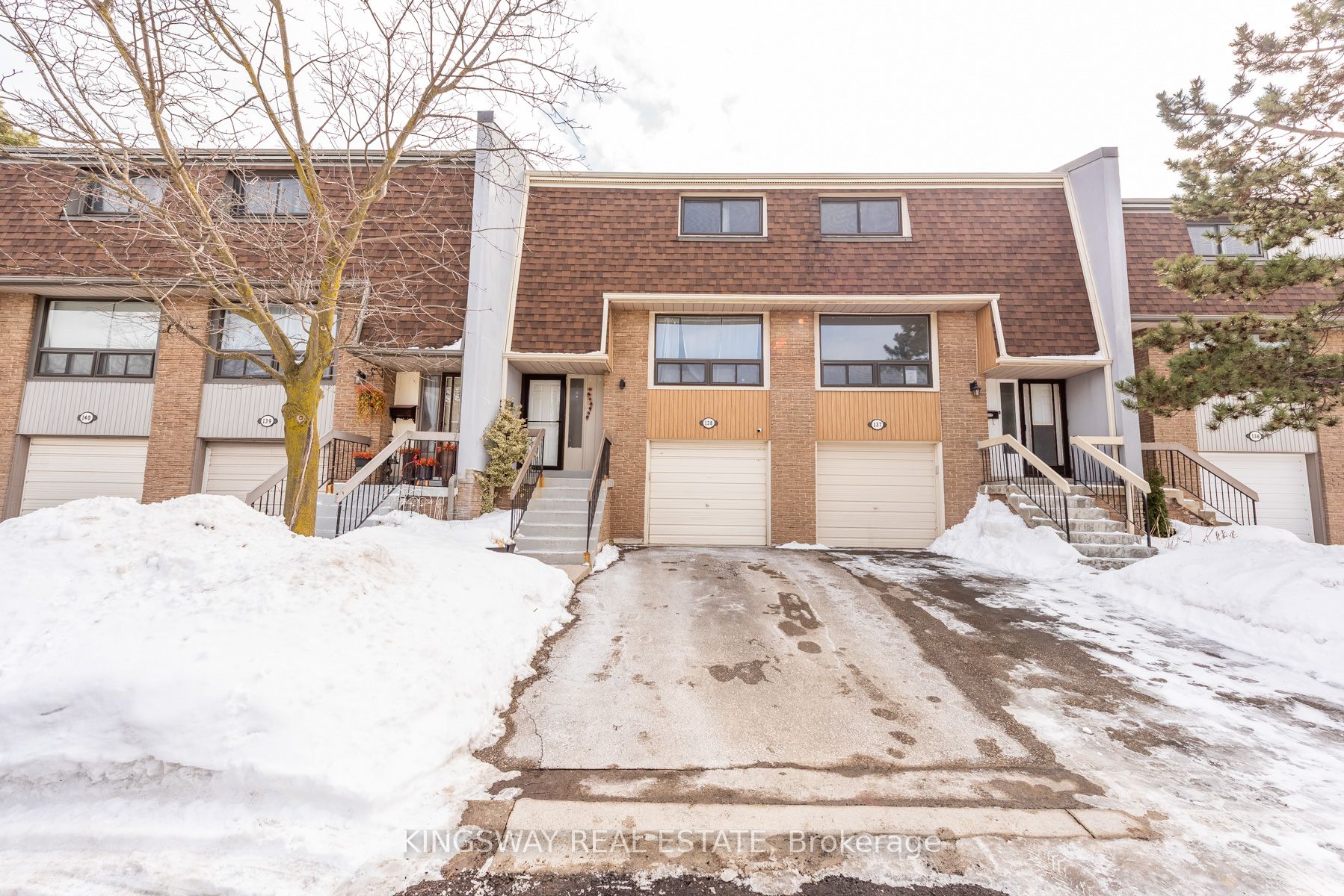 138 ASHTON Crescent N