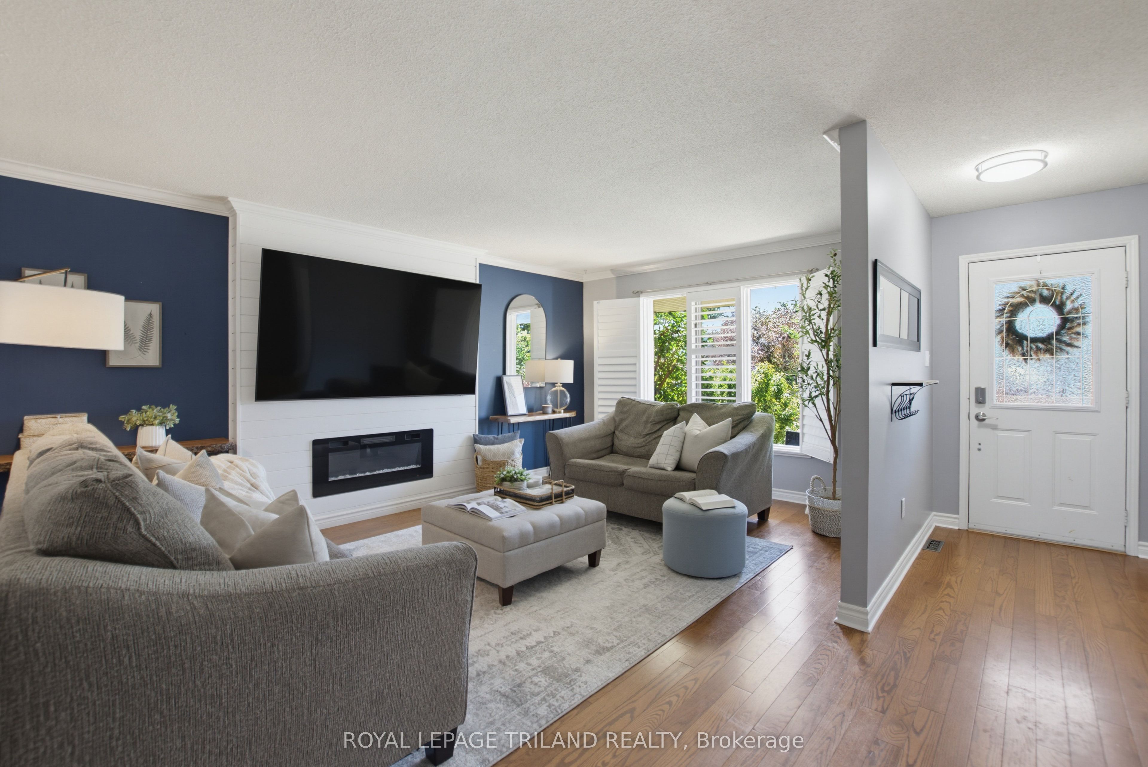146 Golfdale Crescent
