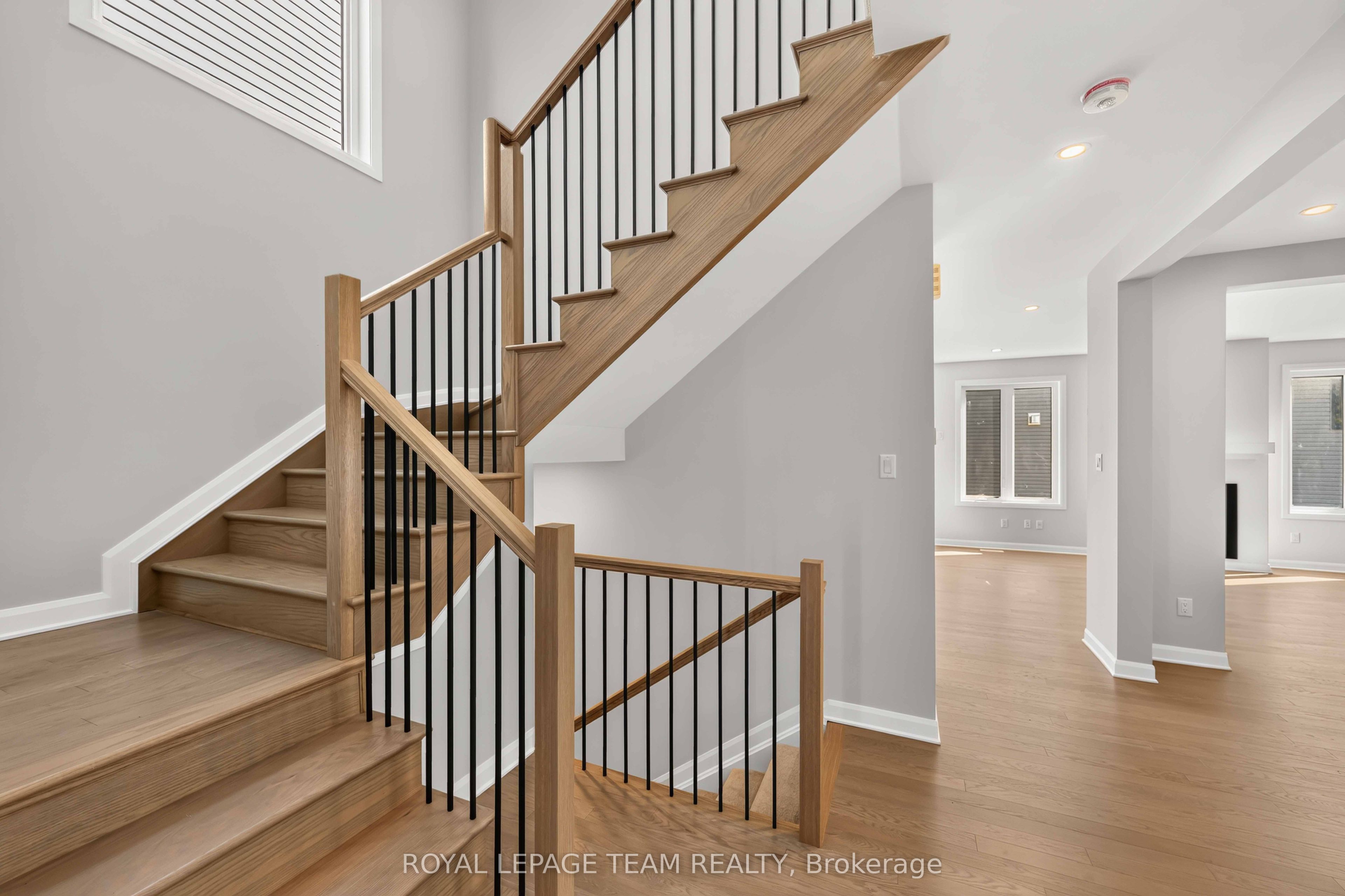 902 Locomotion Lane