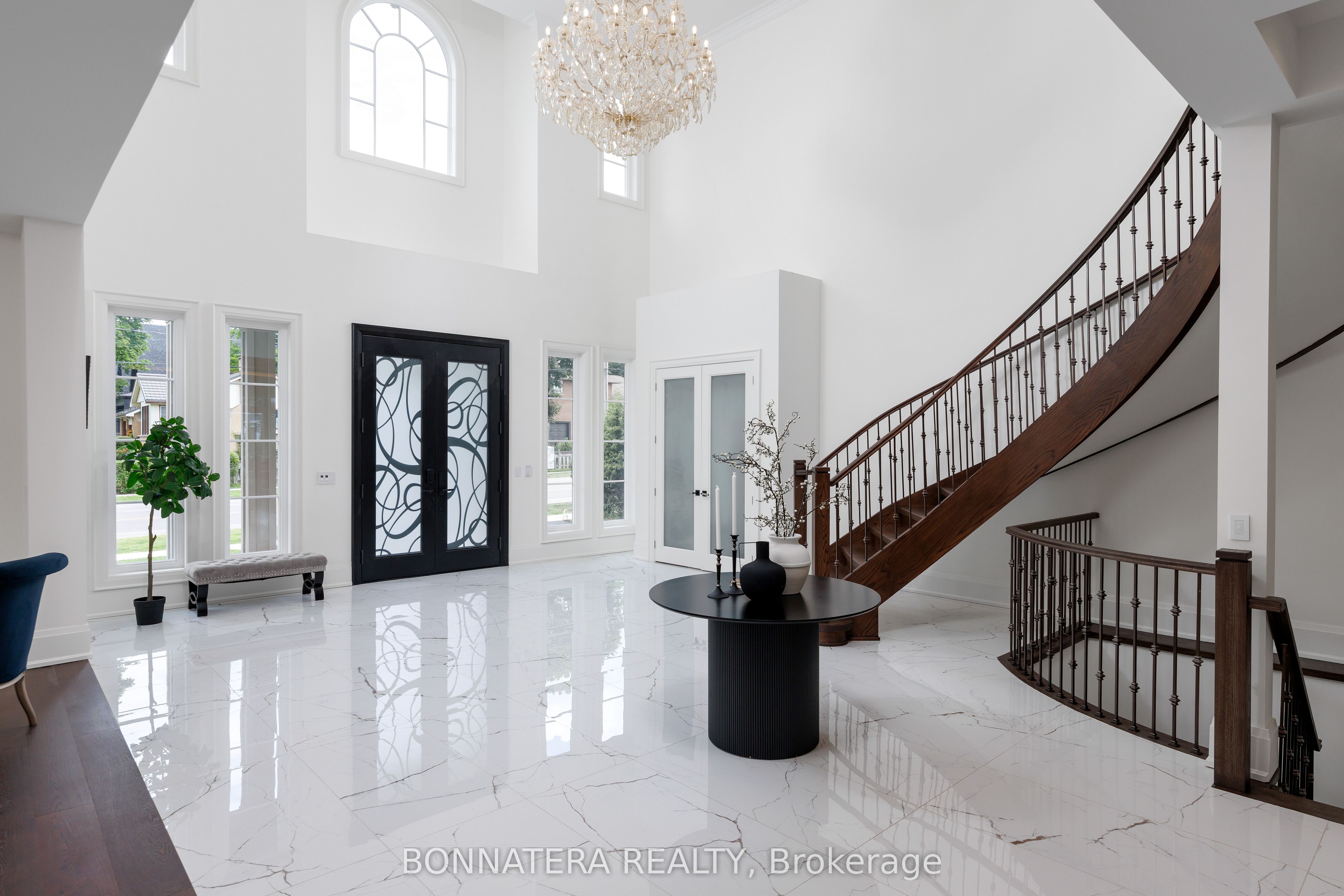 1042 Bridge Road