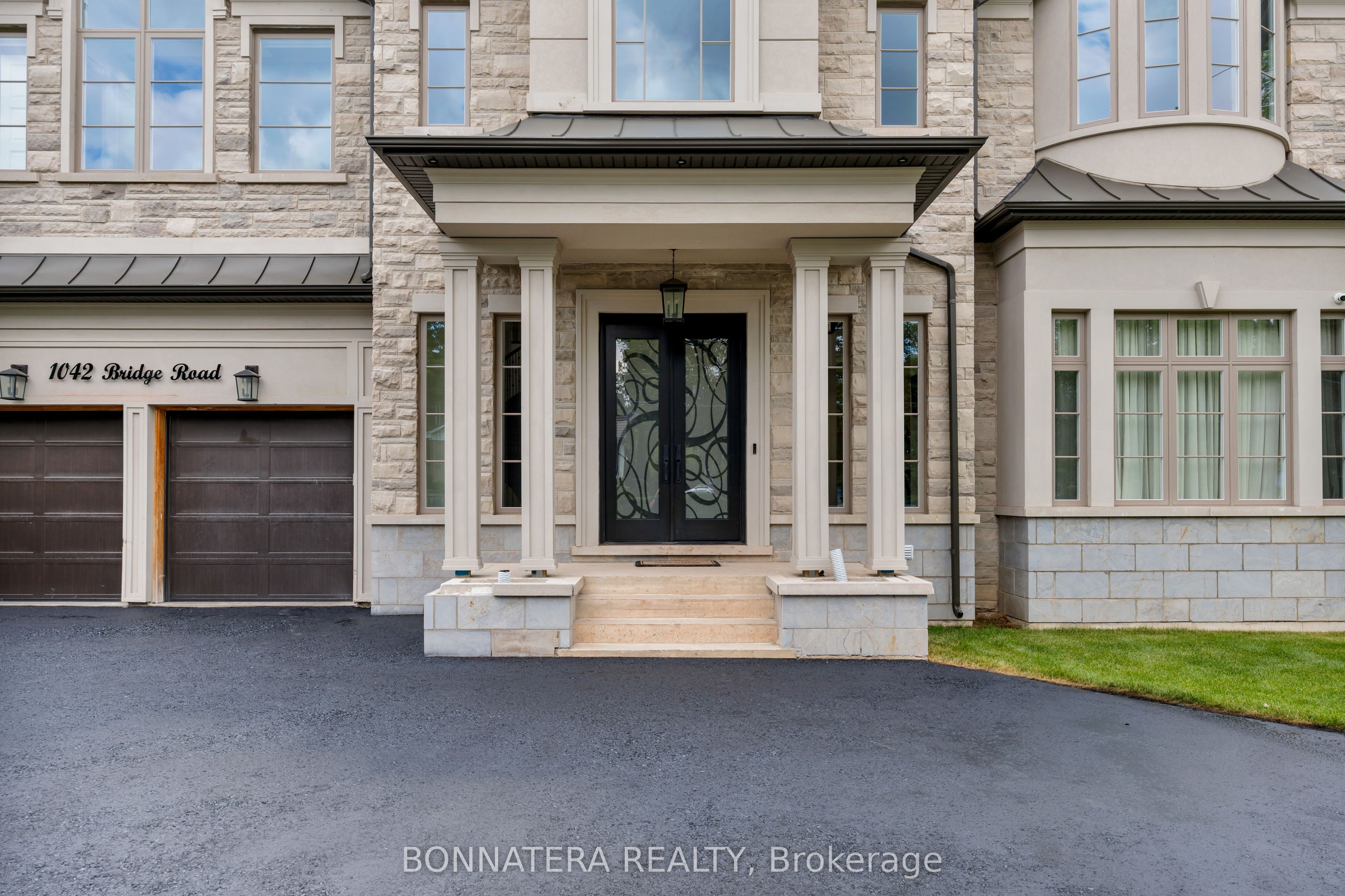 1042 Bridge Road
