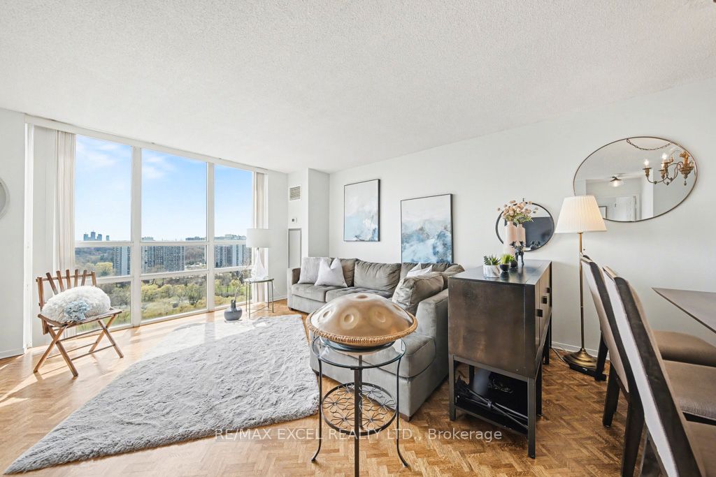 215 Wynford Drive 1604