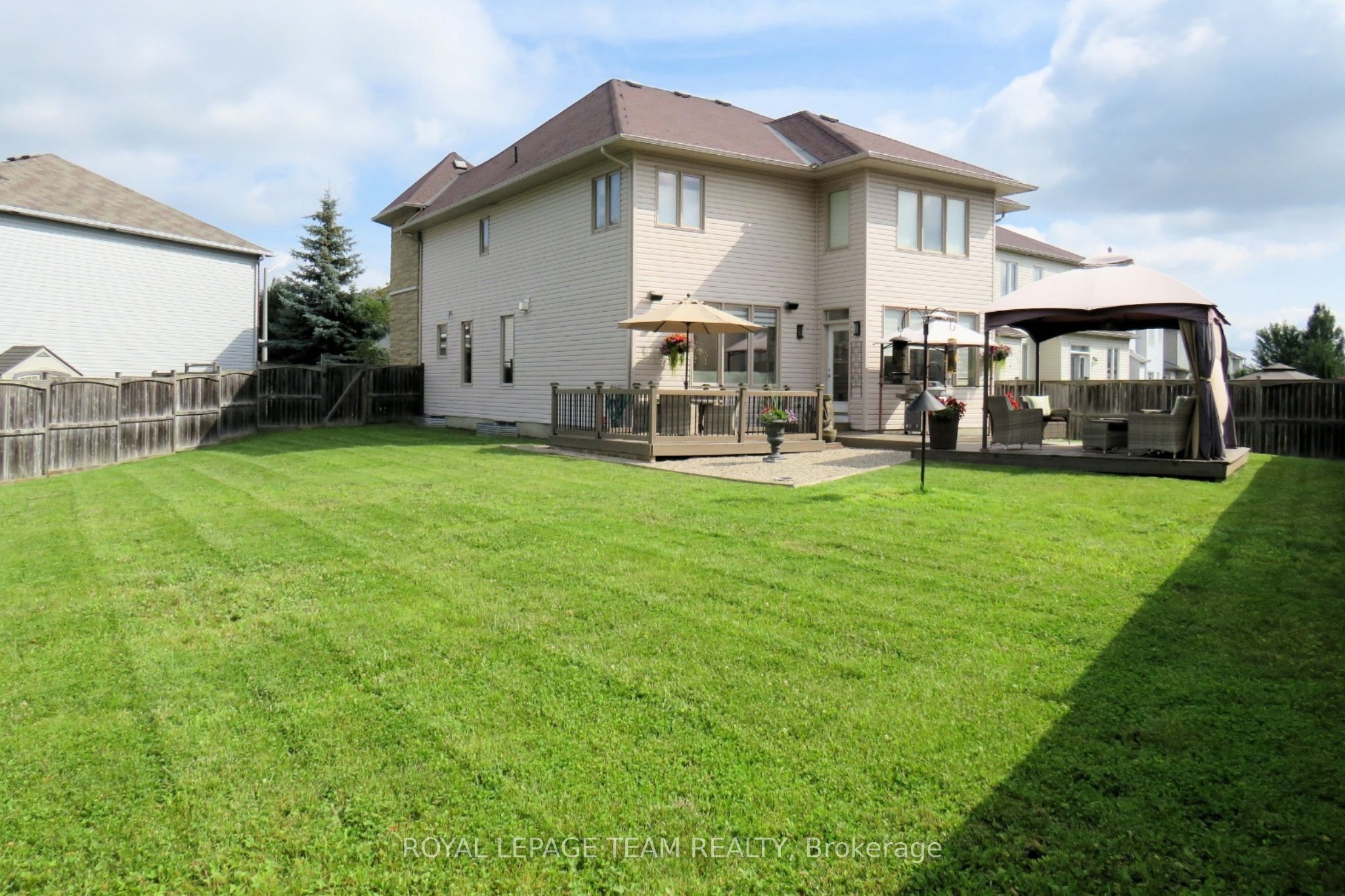 144 Whernside Terrace