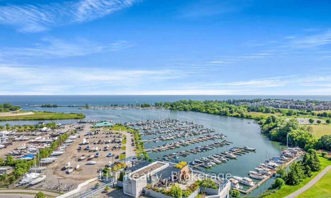 340 Watson Street W 815