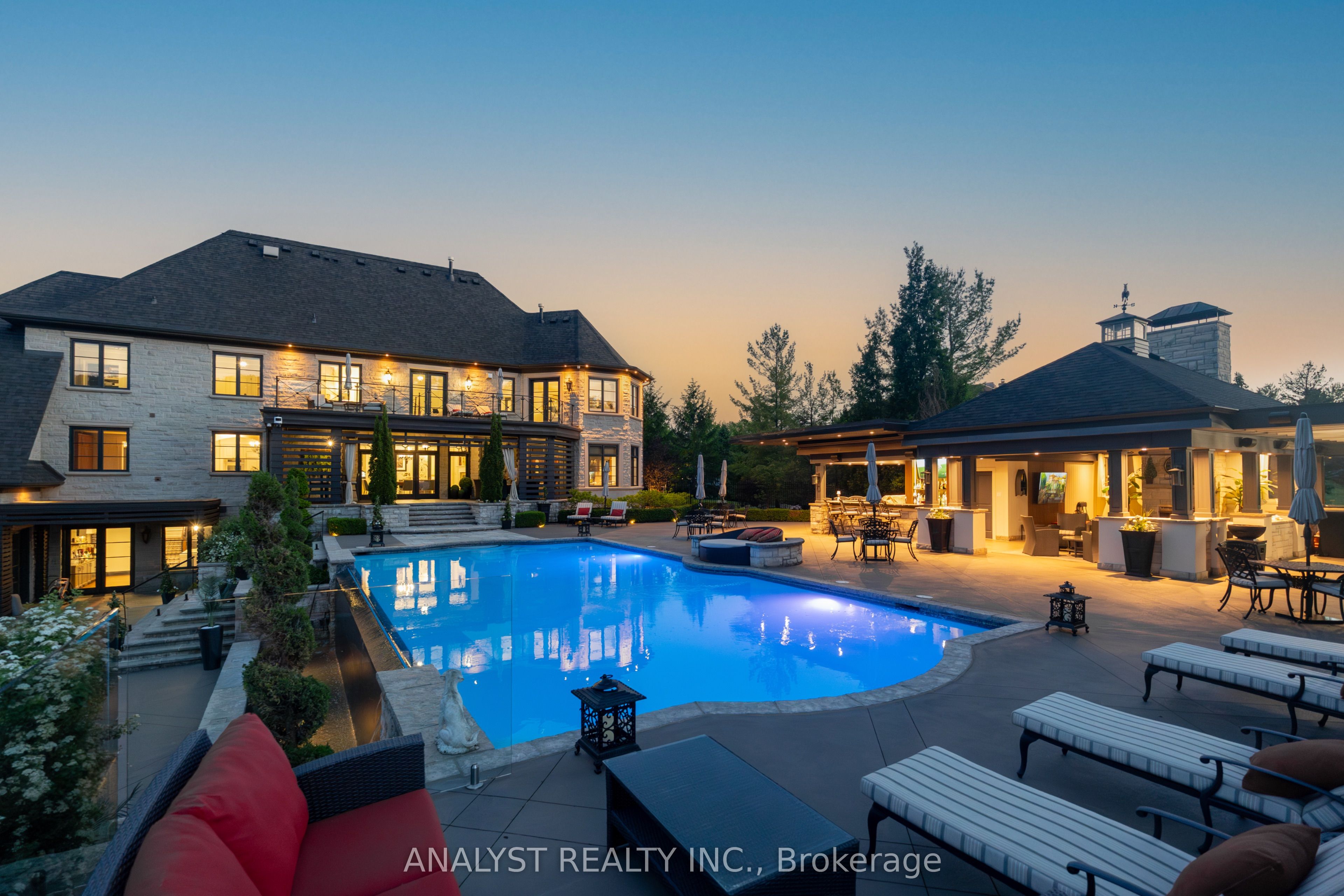 76 Scotch Valley Drive