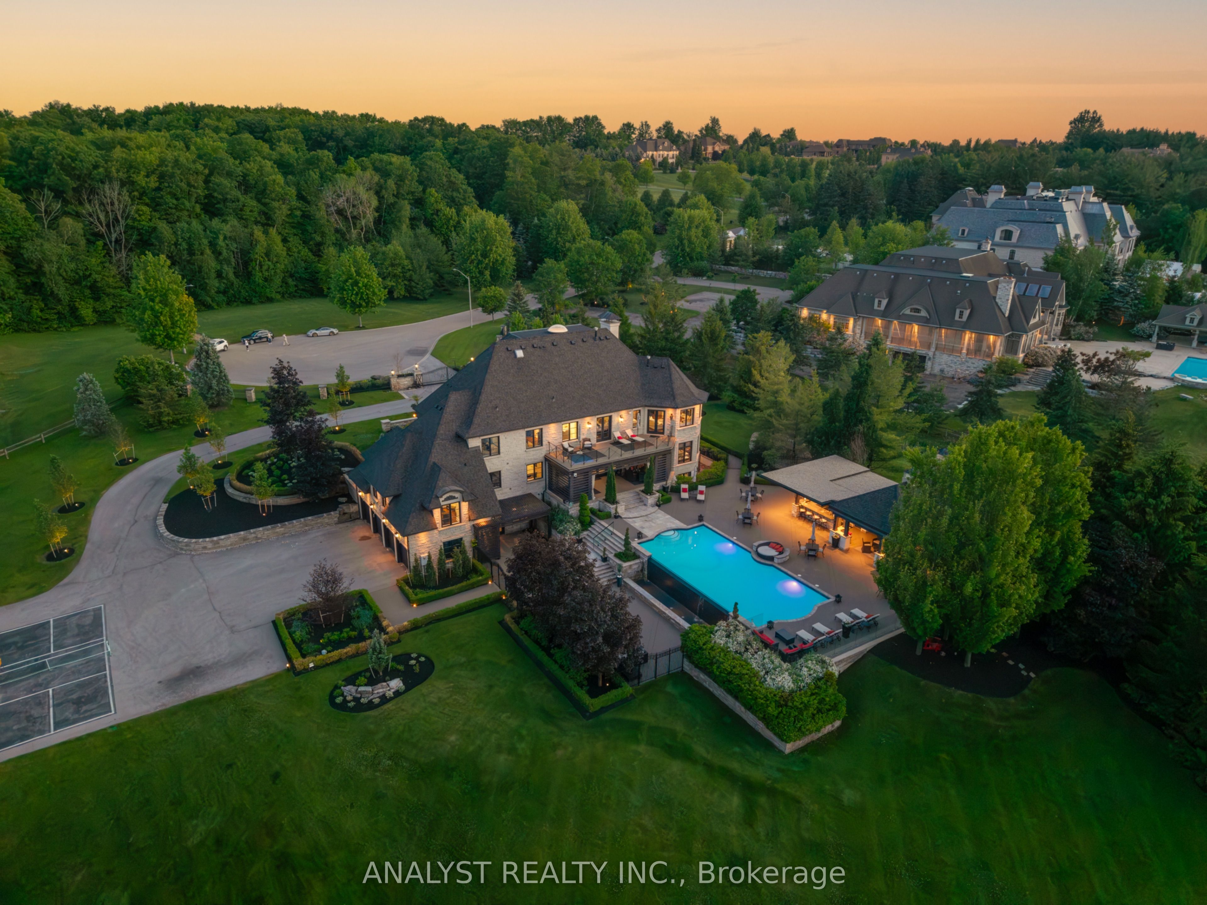 76 Scotch Valley Drive