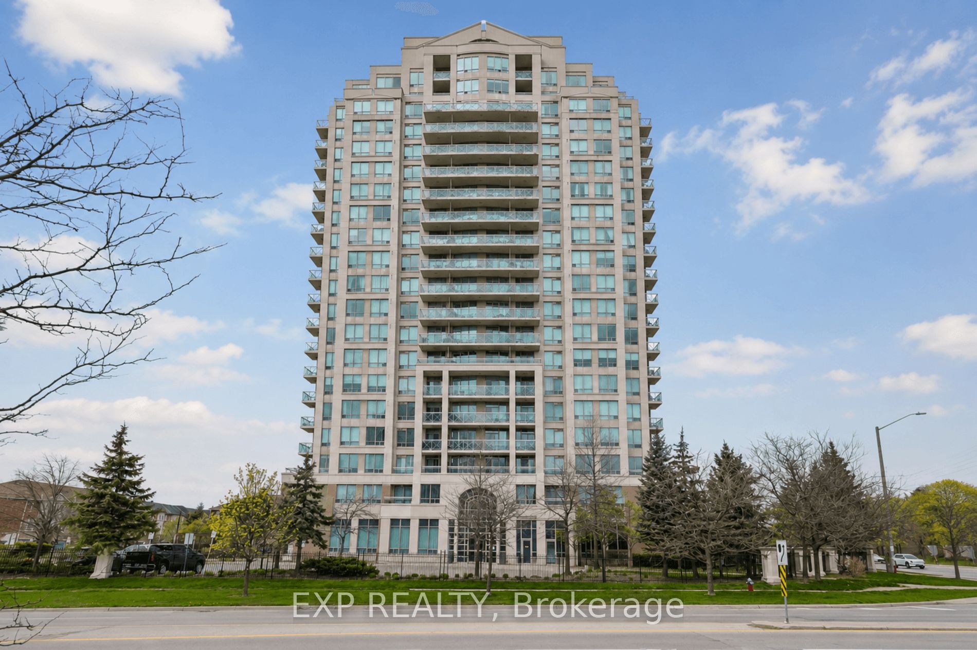 1359 Rathburn Road E 1406