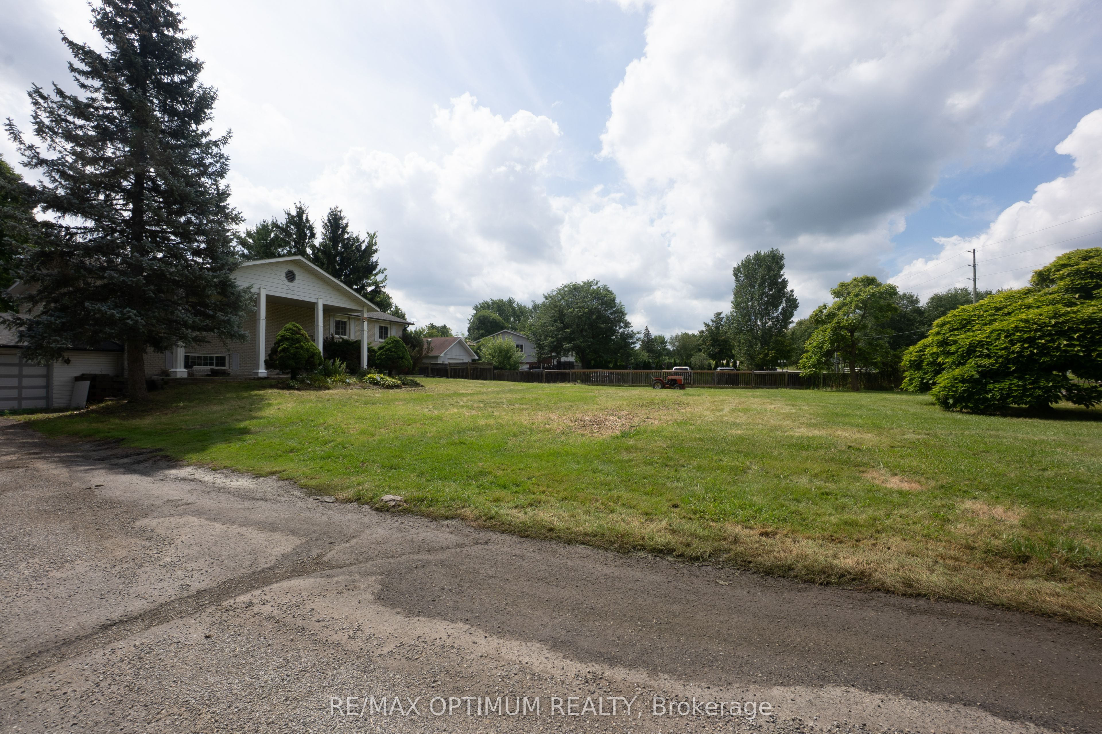 11900 5 Side Road
