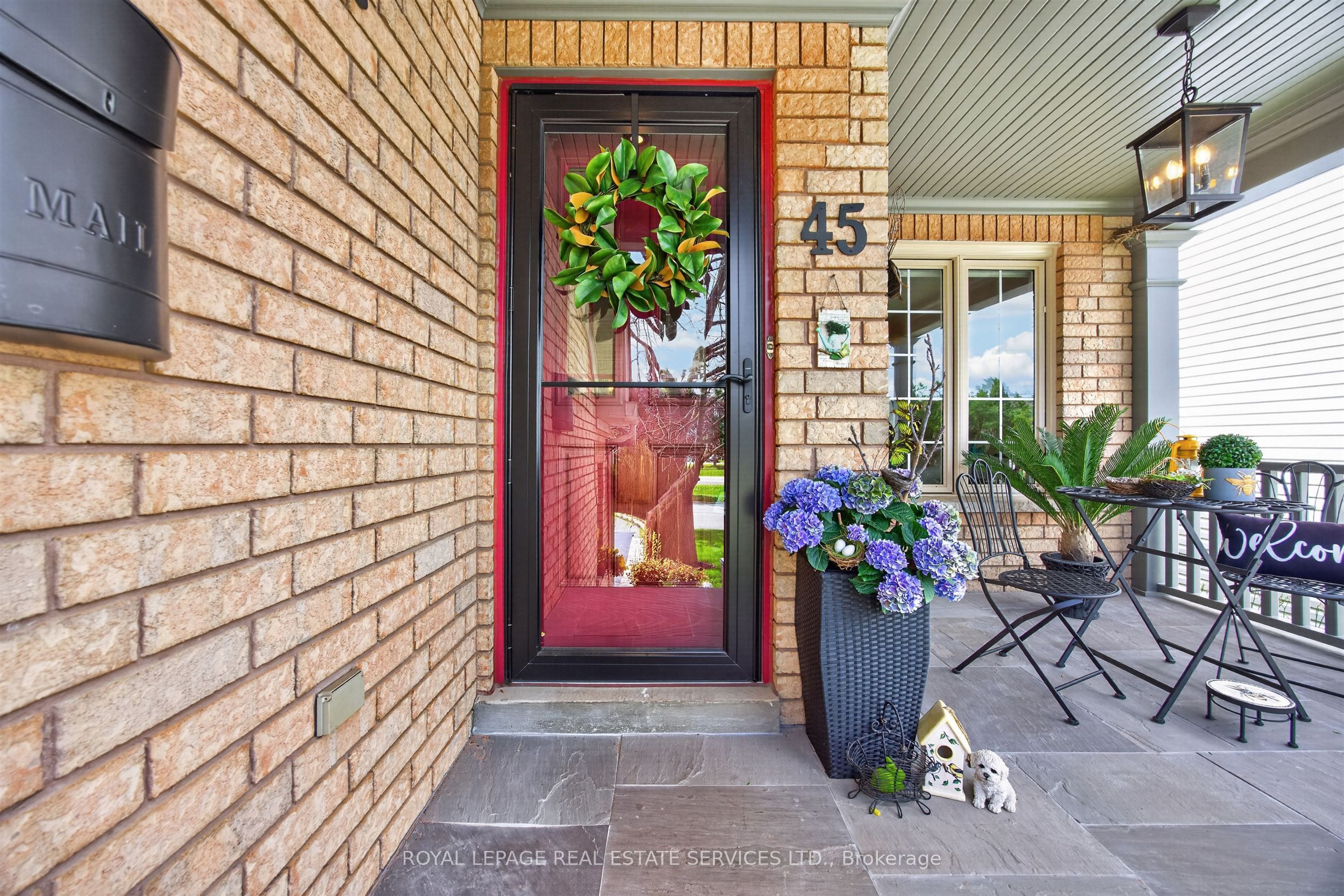 45 Rosemarie Crescent