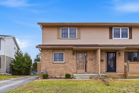 1037 Hickorywood Crescent Kingston ON K7P 2E5