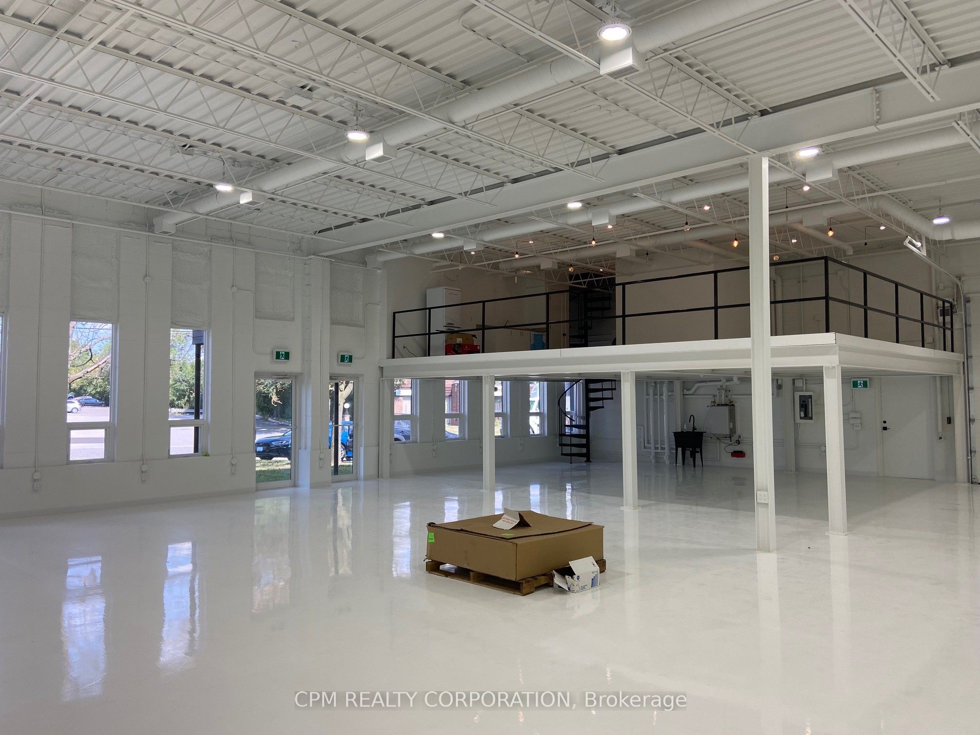 3134 Universal Drive