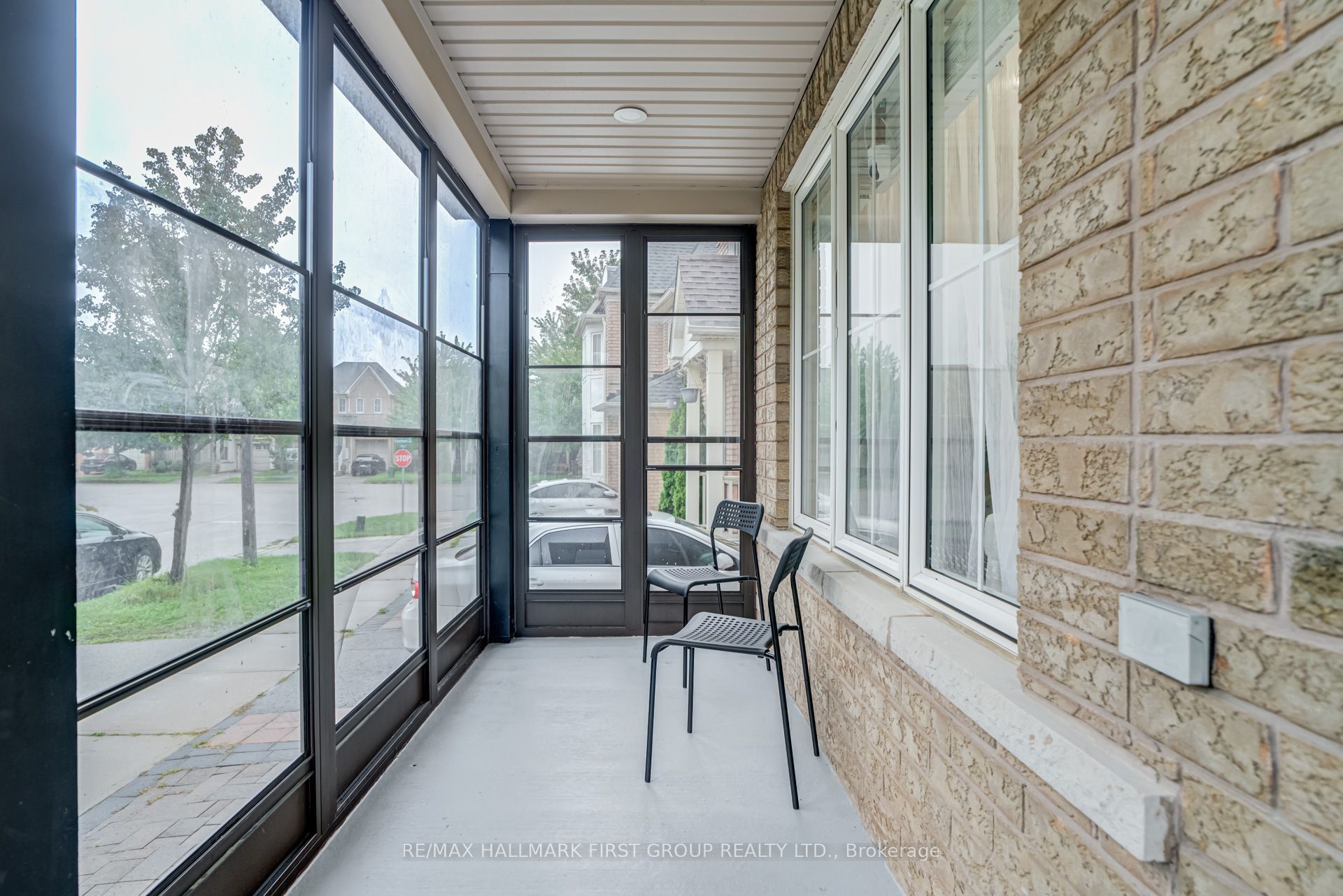 6 Tansley Crescent