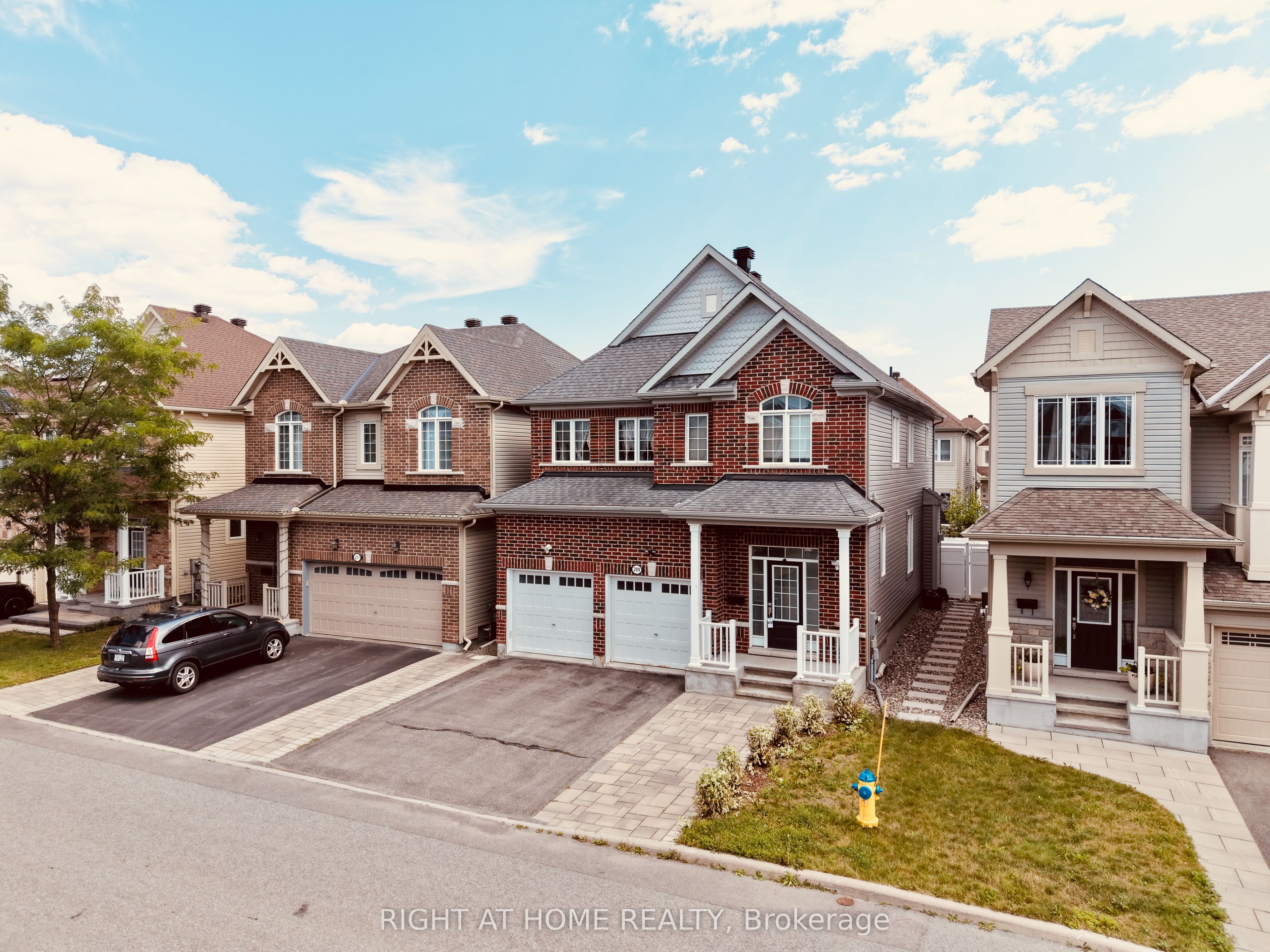 209 Rivertree Street