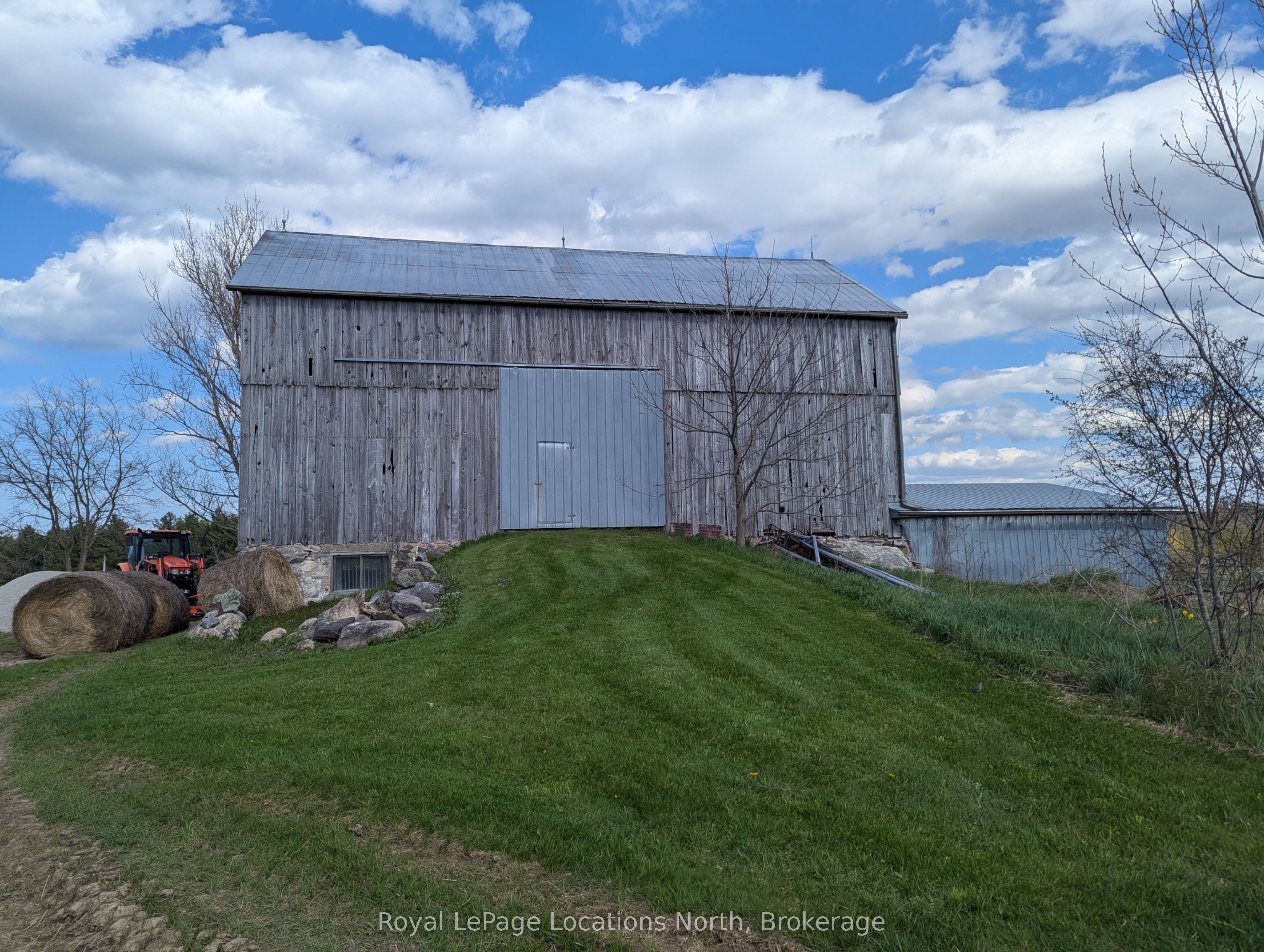 125552 13 Side Road