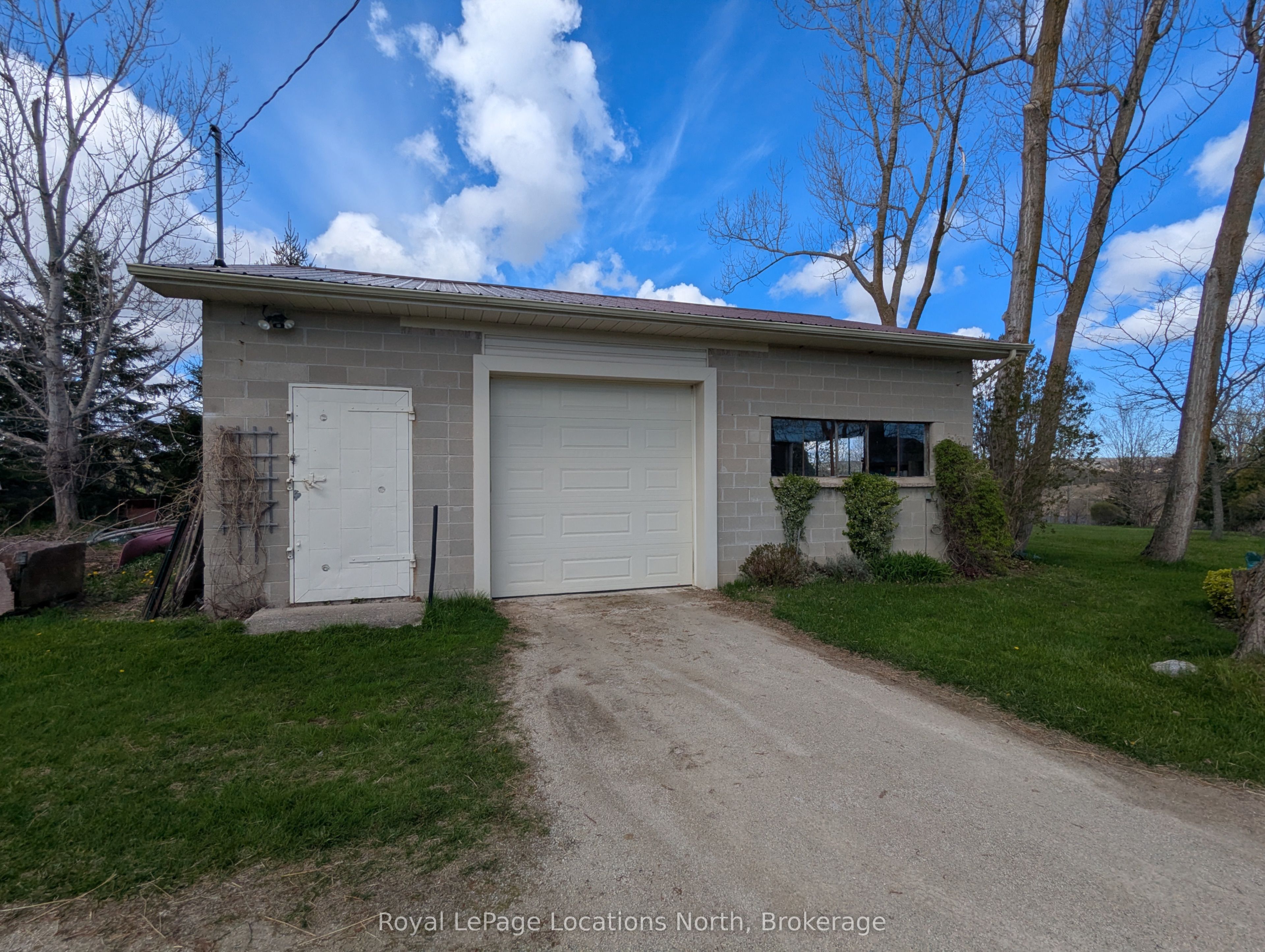 125552 13 Side Road