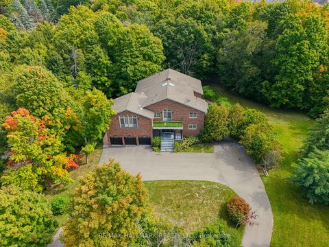 61 Petermar Drive Vaughan ON L4H 4X5