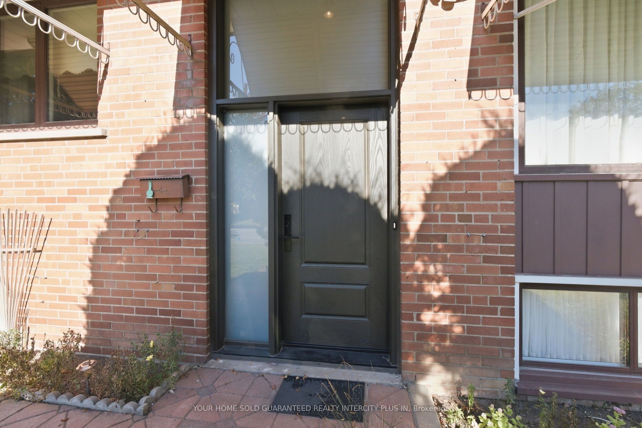 14 Tyler Place