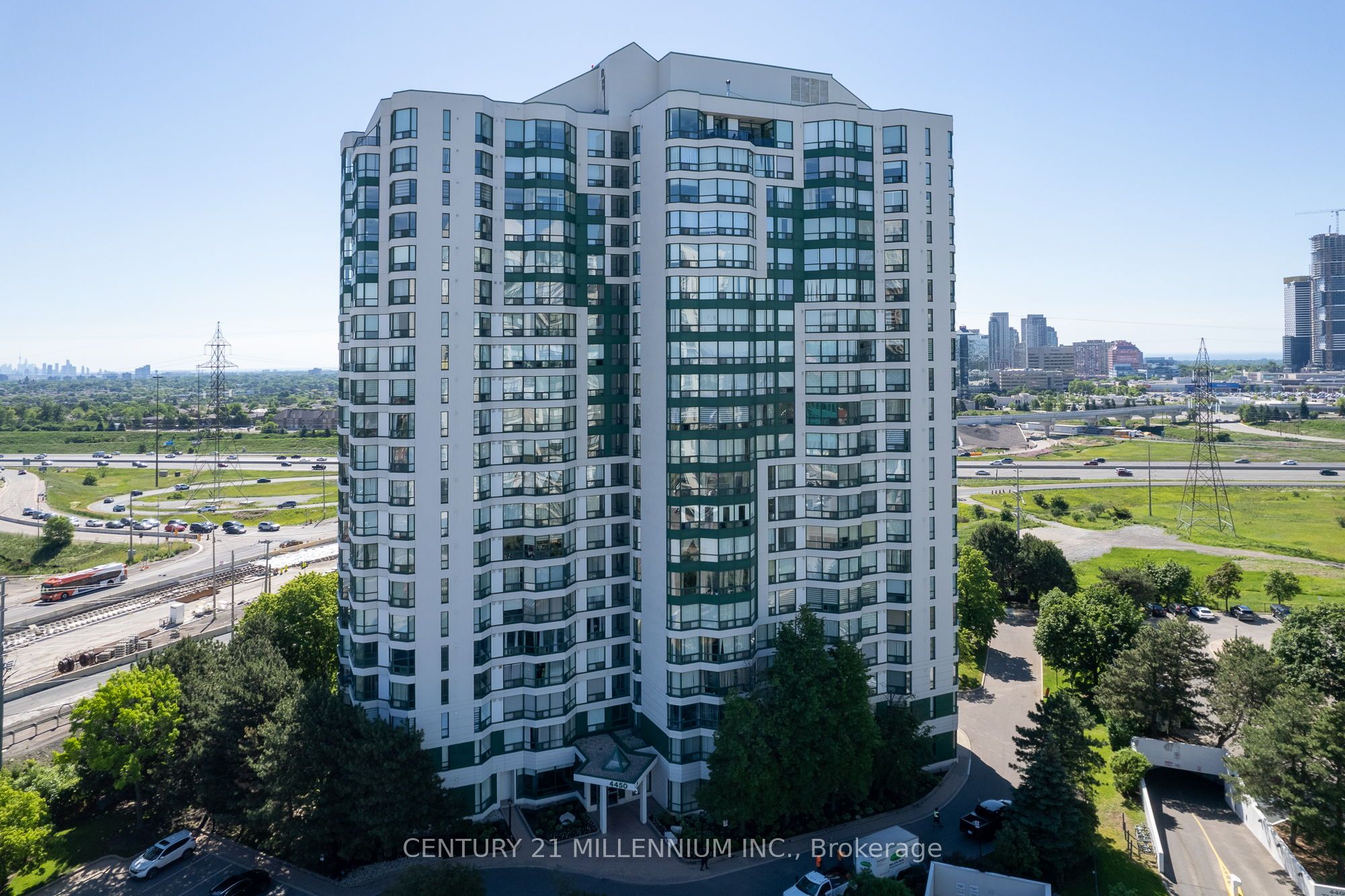 4450 Tucana Court 902