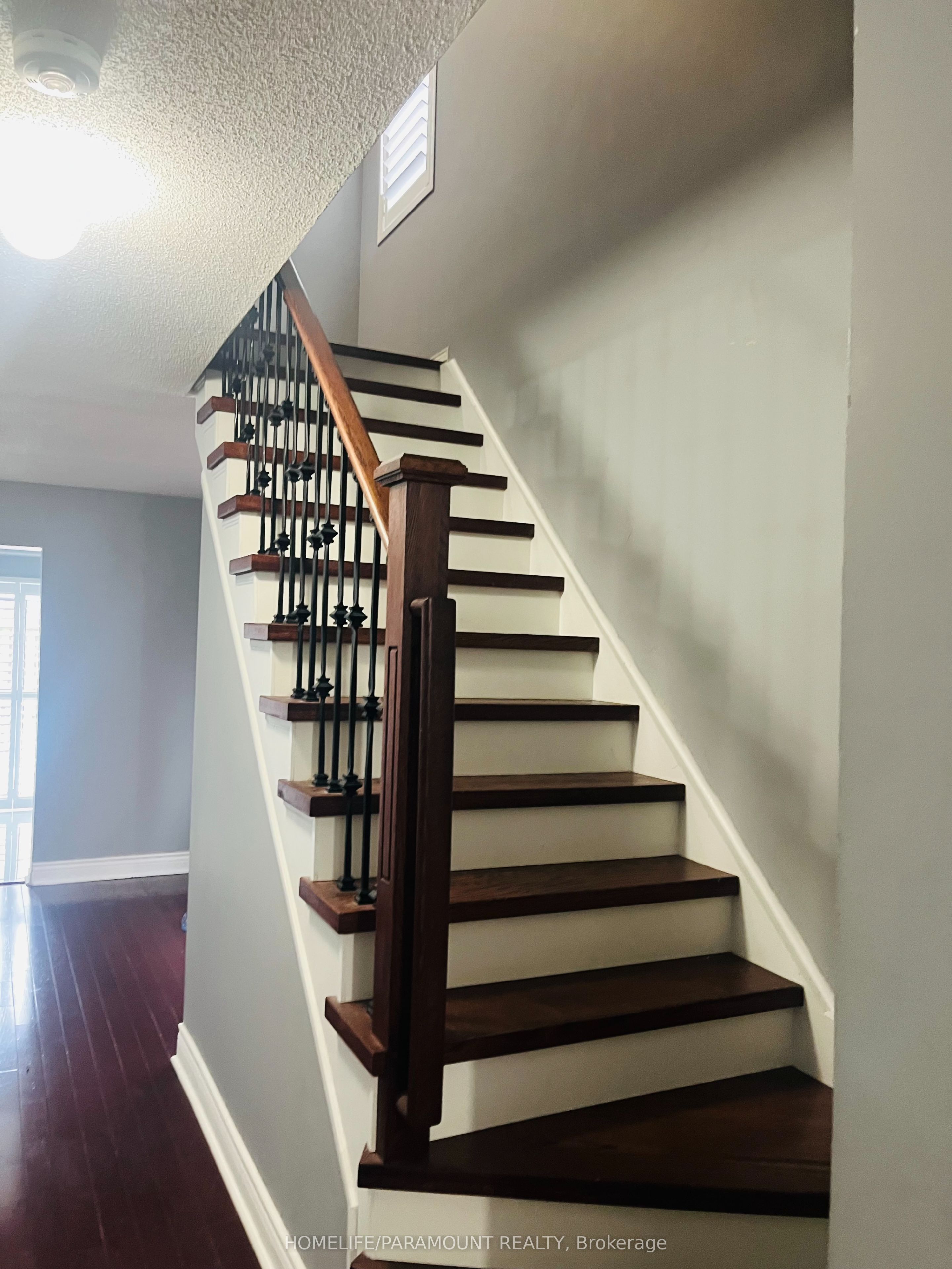 27 Lonestar Crescent