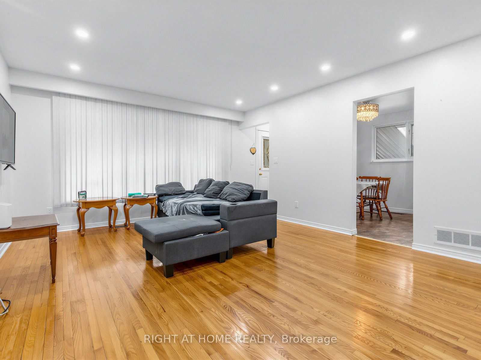 346 Lorindale Drive