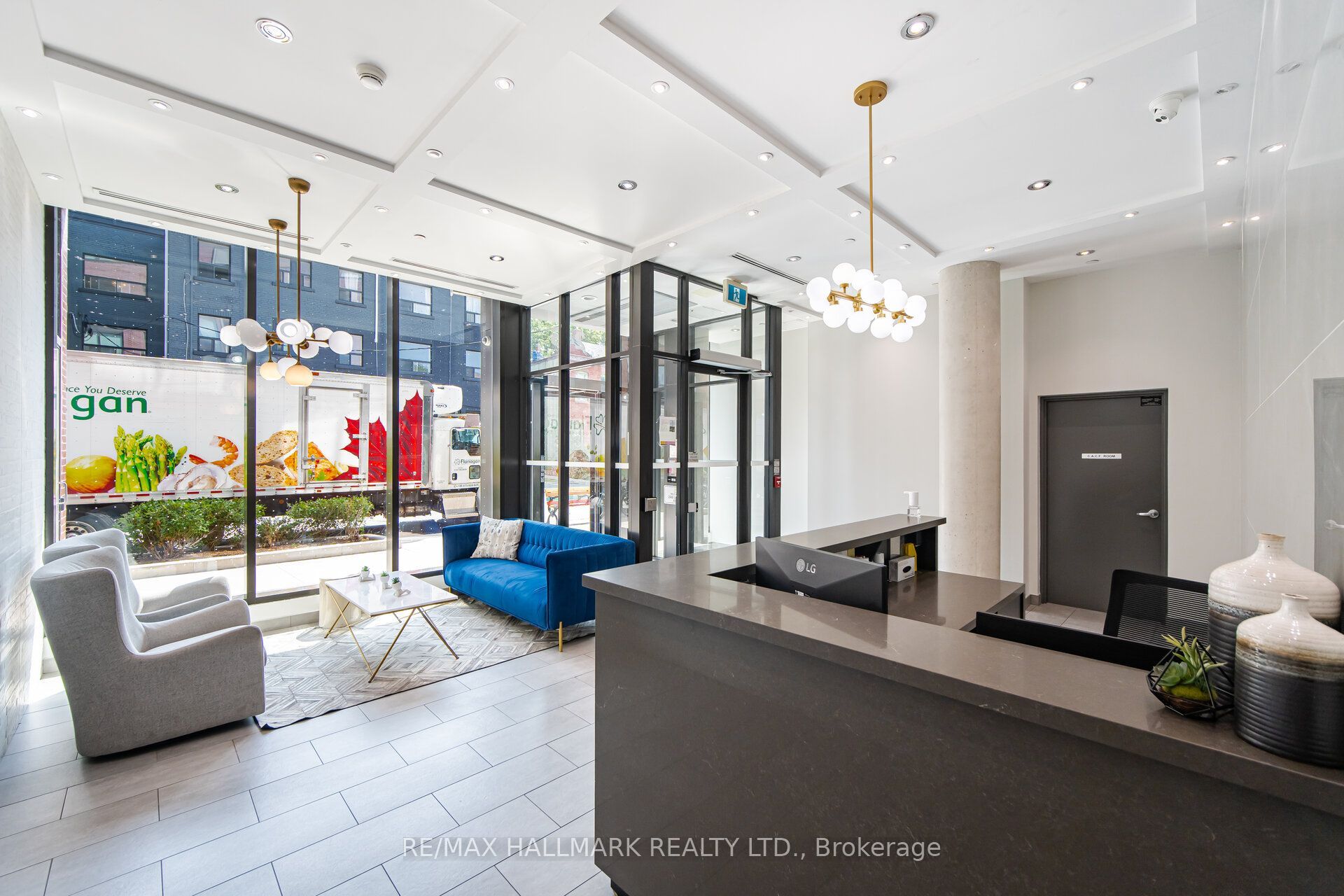 246 Logan Avenue 518