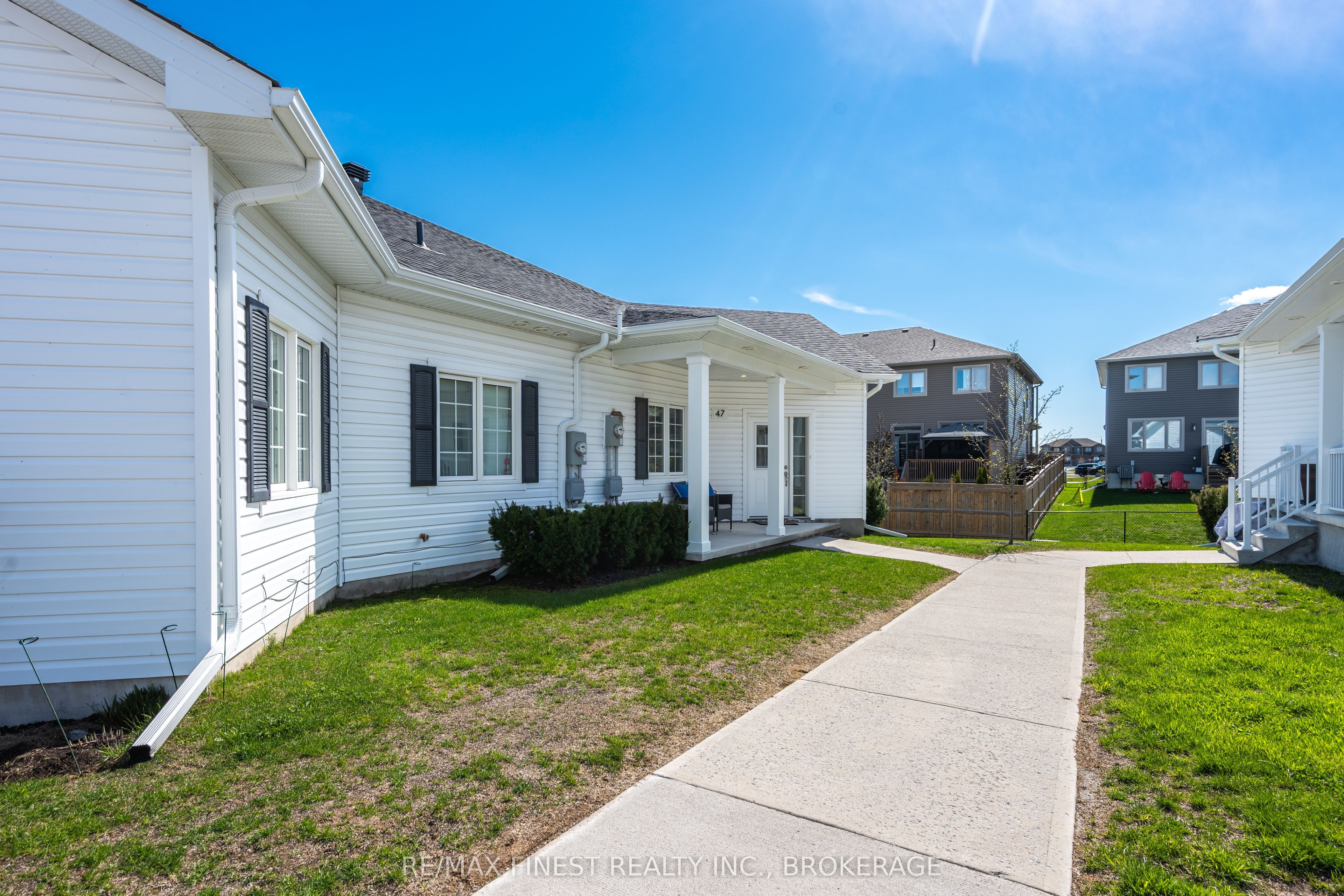 47 Lowry Place