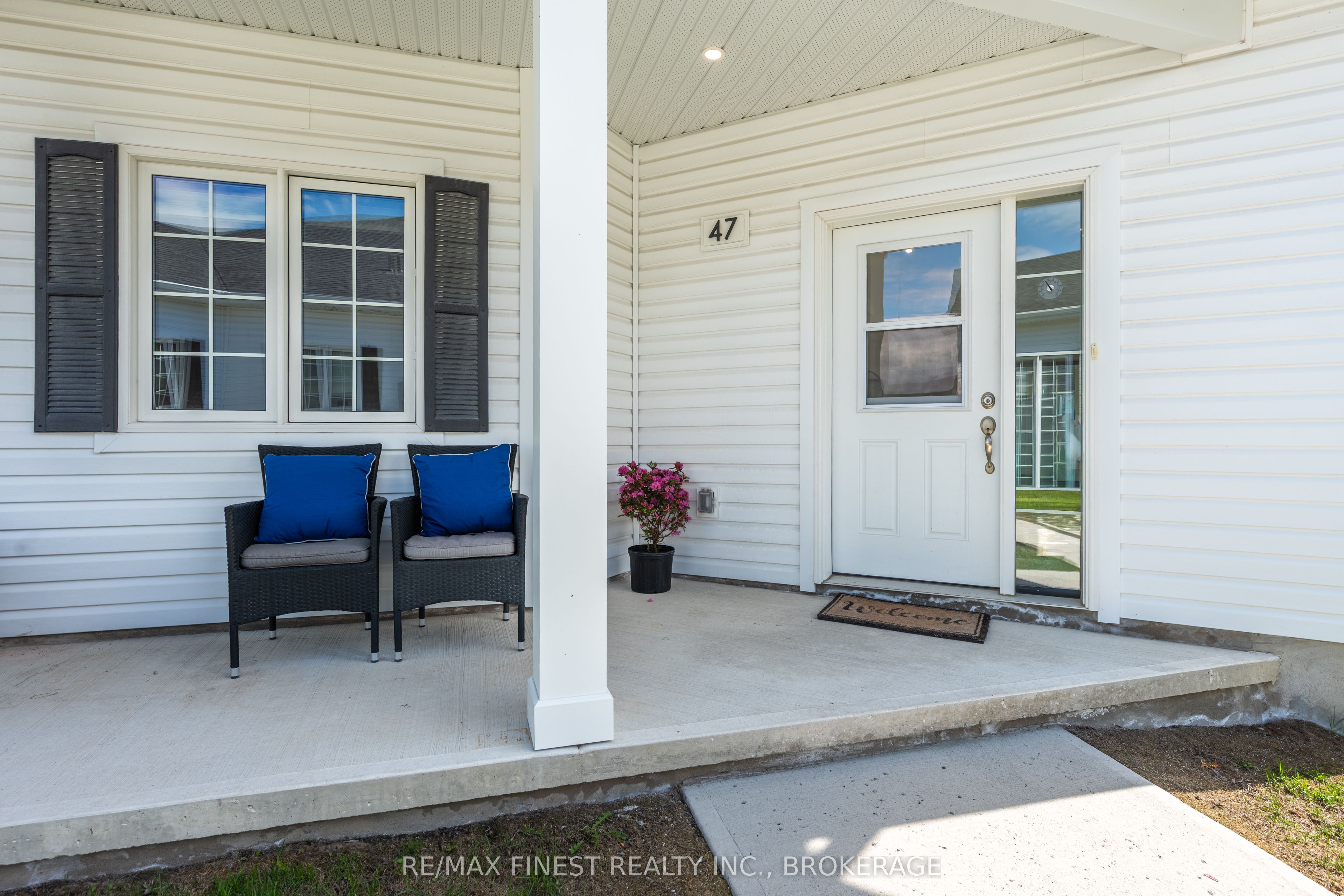 47 Lowry Place