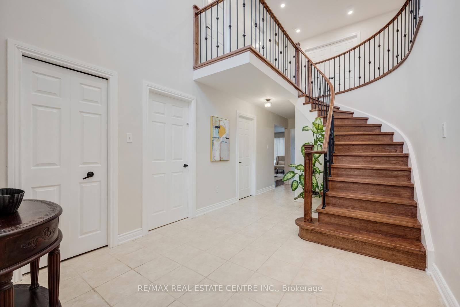 5580 Millbrook Lane