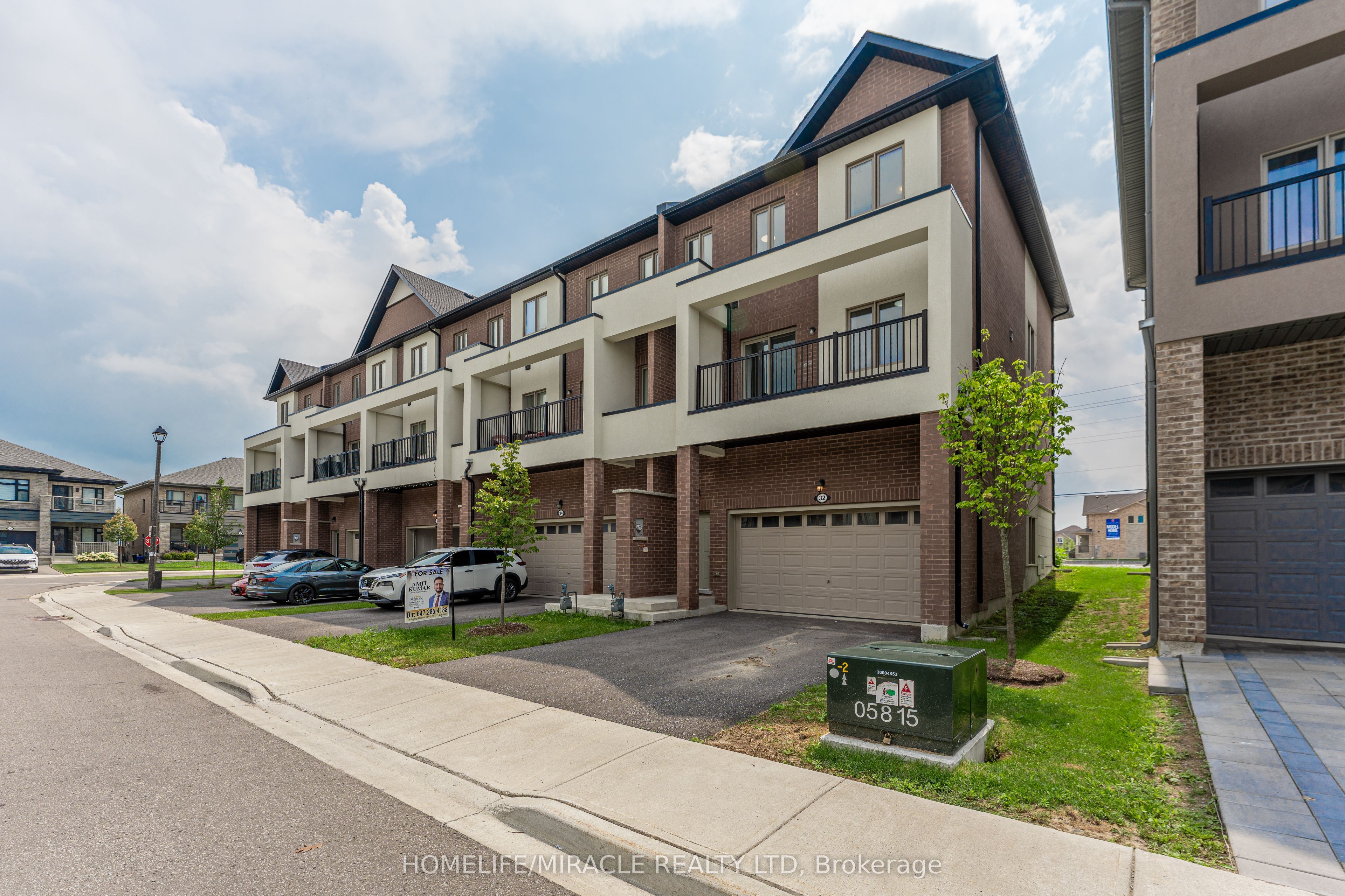 32 Alan Williams Trail