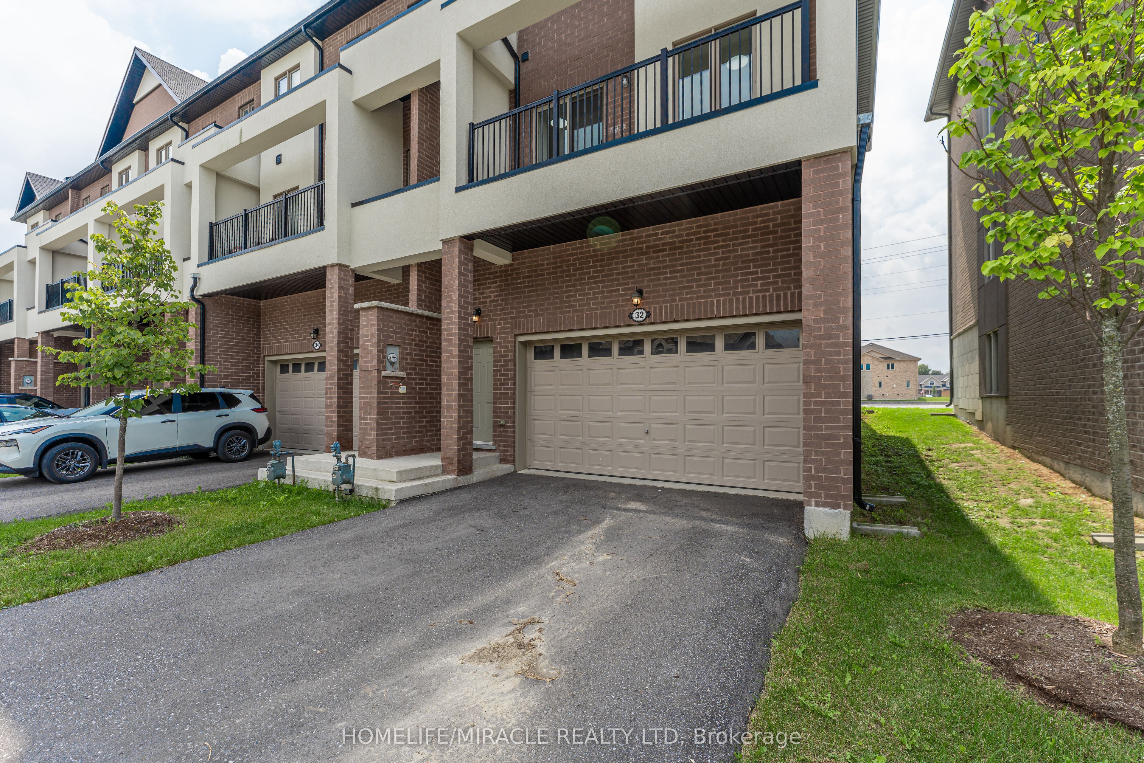32 Alan Williams Trail