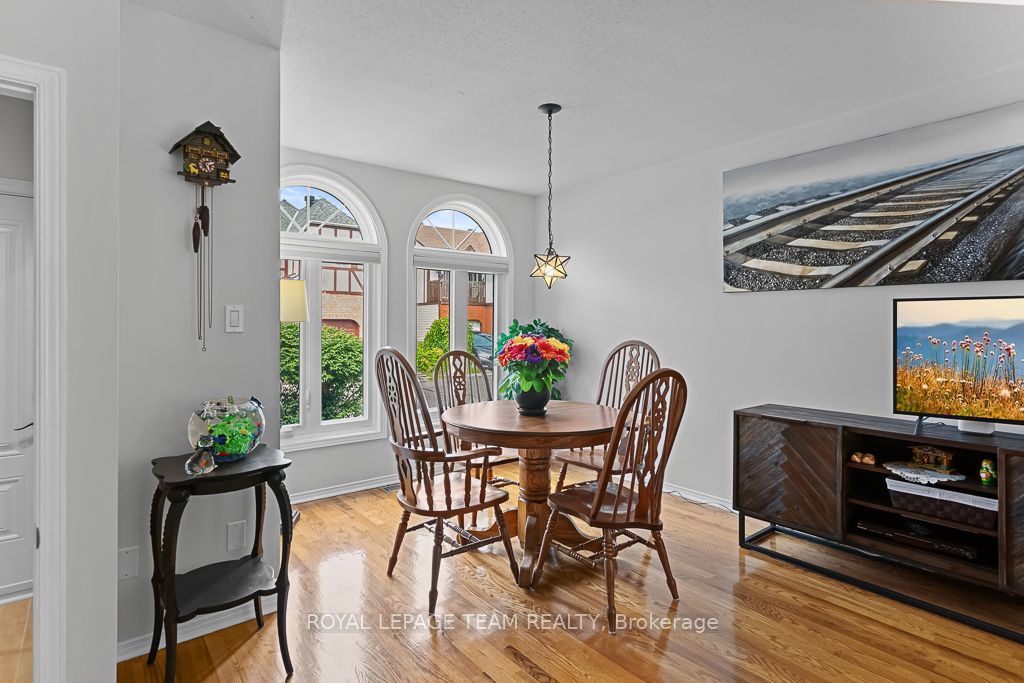 2756 Massicotte Lane