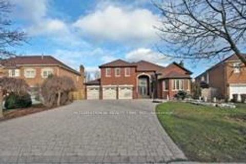 7 Elderwood Drive Richmond Hill ON L4B 2X3