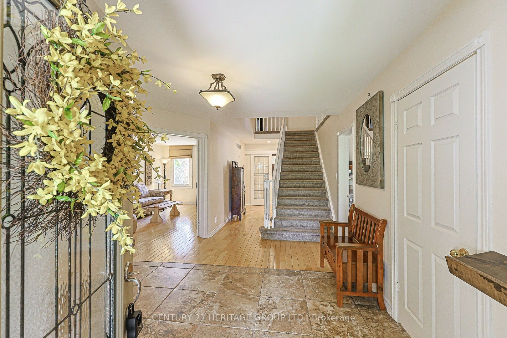 12 Gres Court