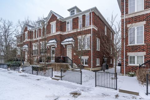 571 Longworth Avenue 13 Clarington ON L1C 0H3