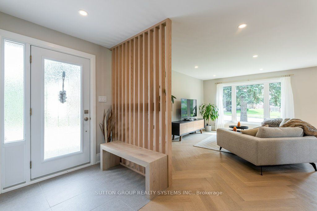 1264 Landfair Crescent