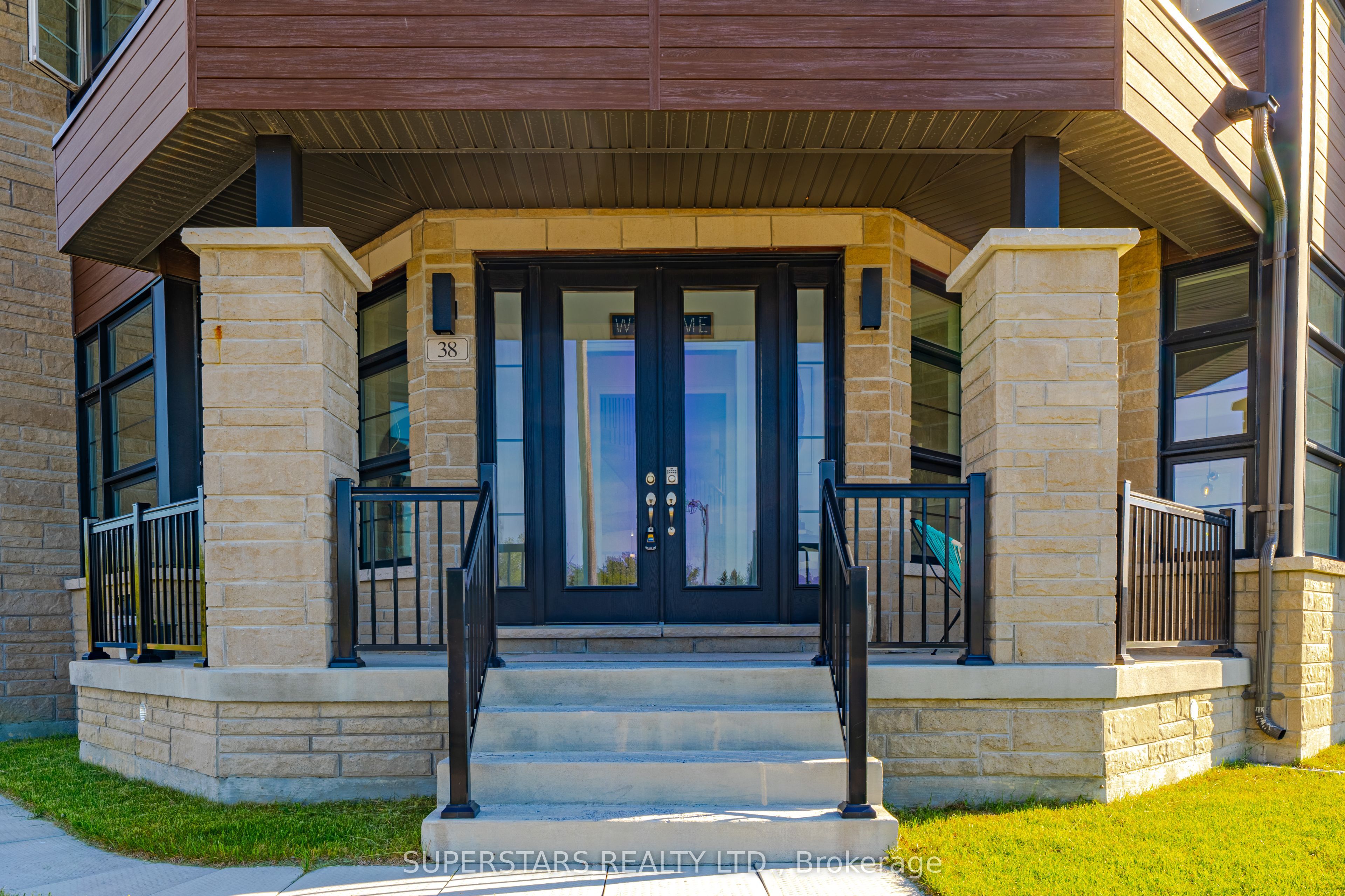 38 Chasmer Court
