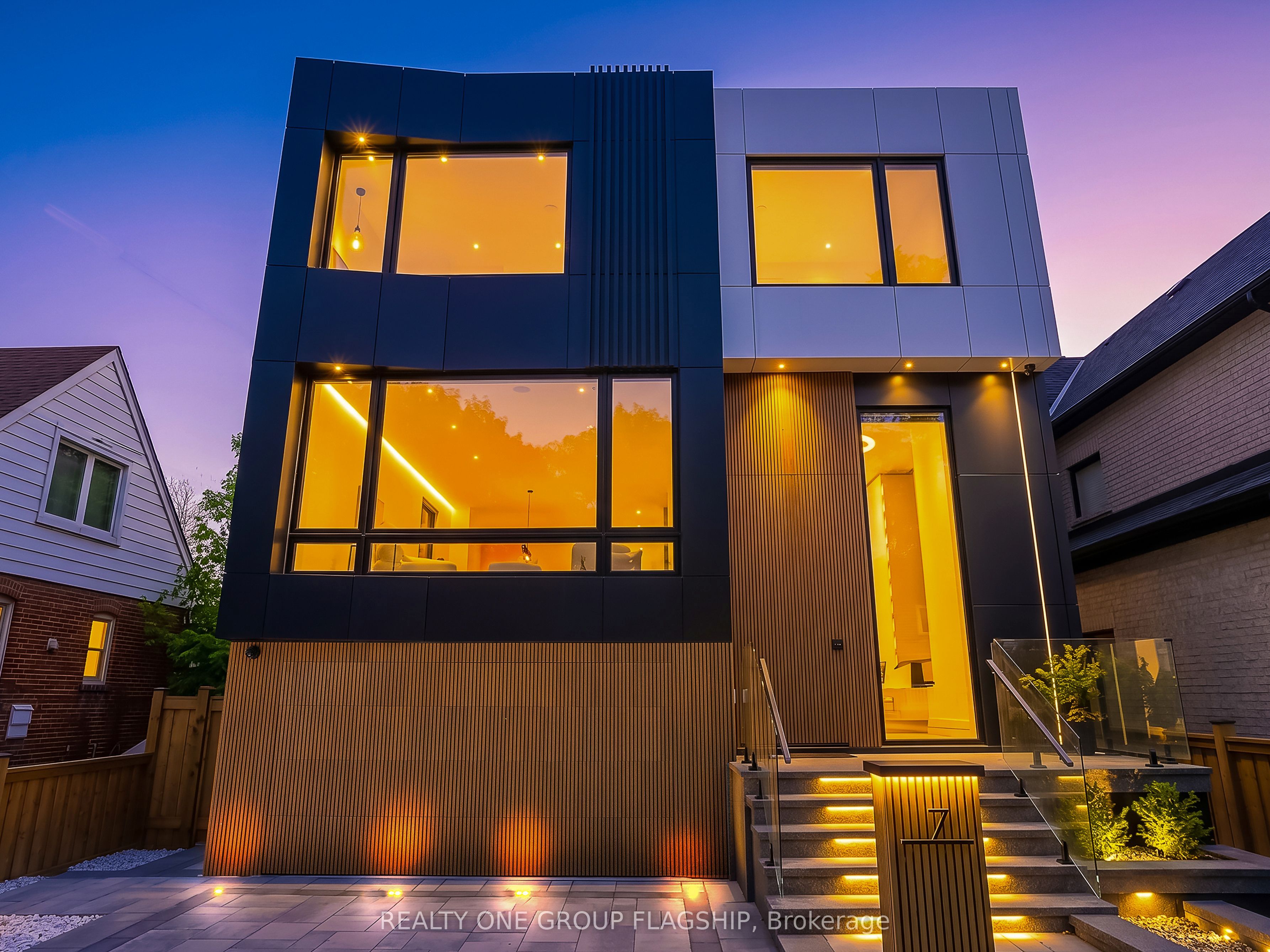 7 Bentley Drive