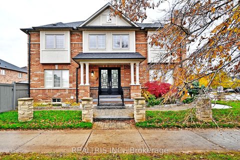 3 Ida Jane Grove Whitchurch-Stouffville ON L4A 0S4
