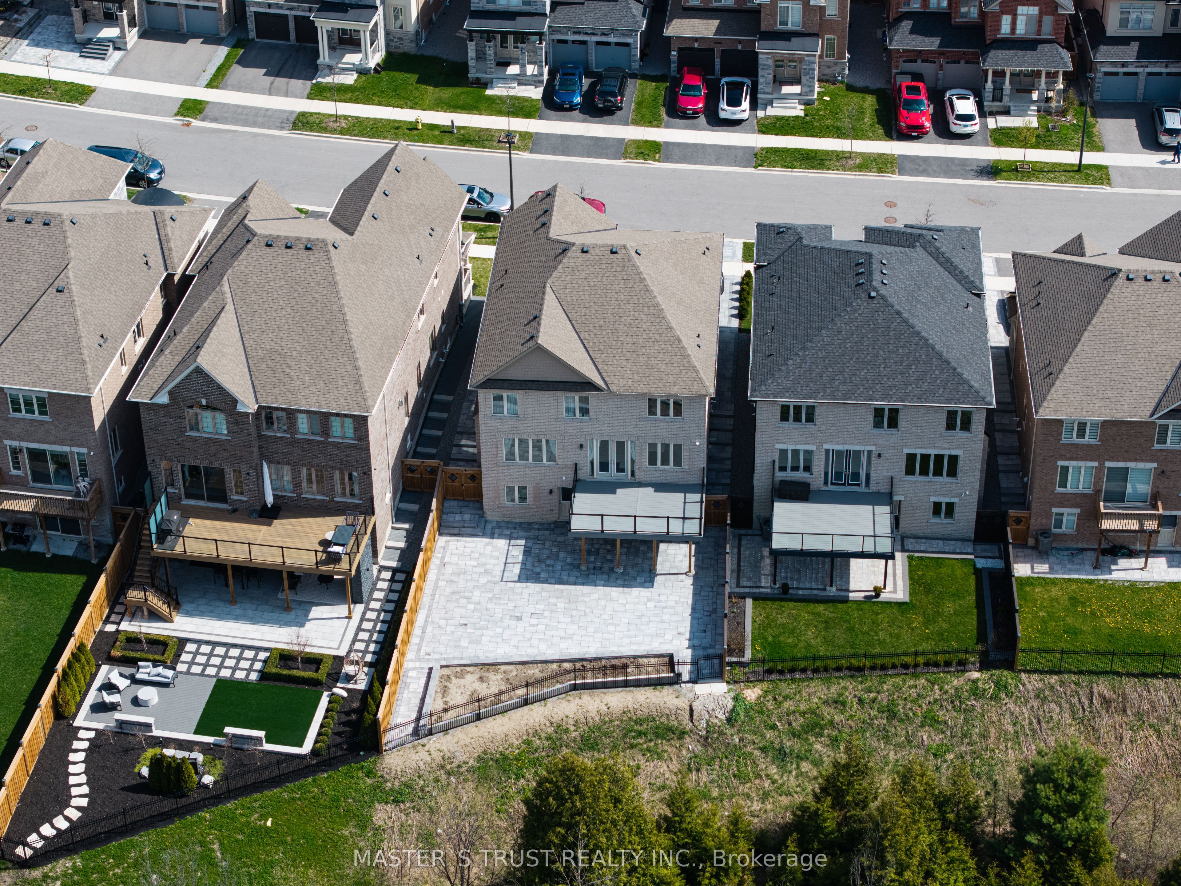2497 Florentine Place