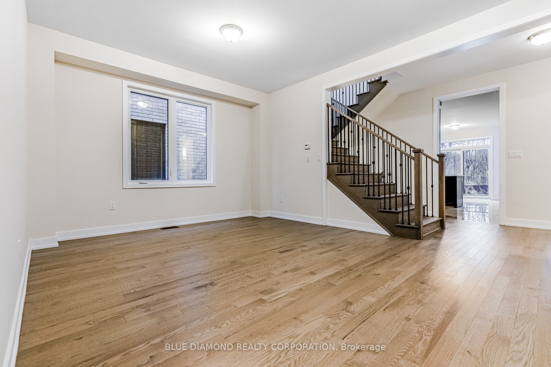 1483 WELLWOOD Terrace